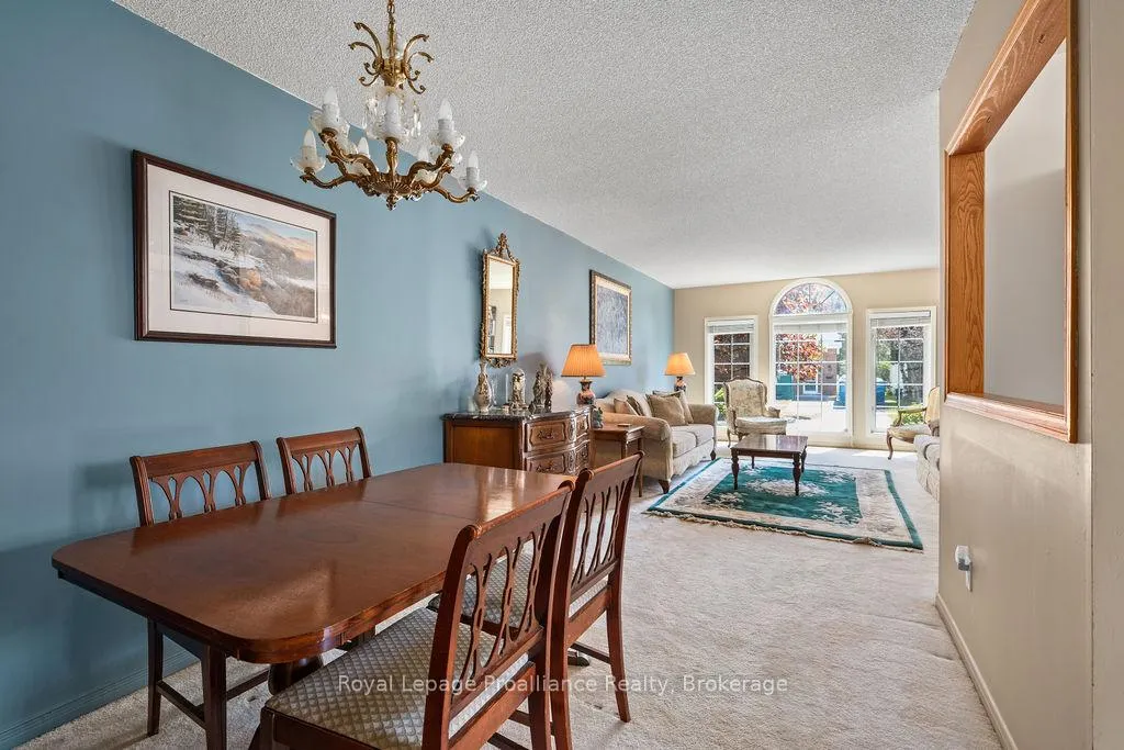 Photo 13 of 611 Barnsley Crescent, Kingston, City Southwest — HOMEH
