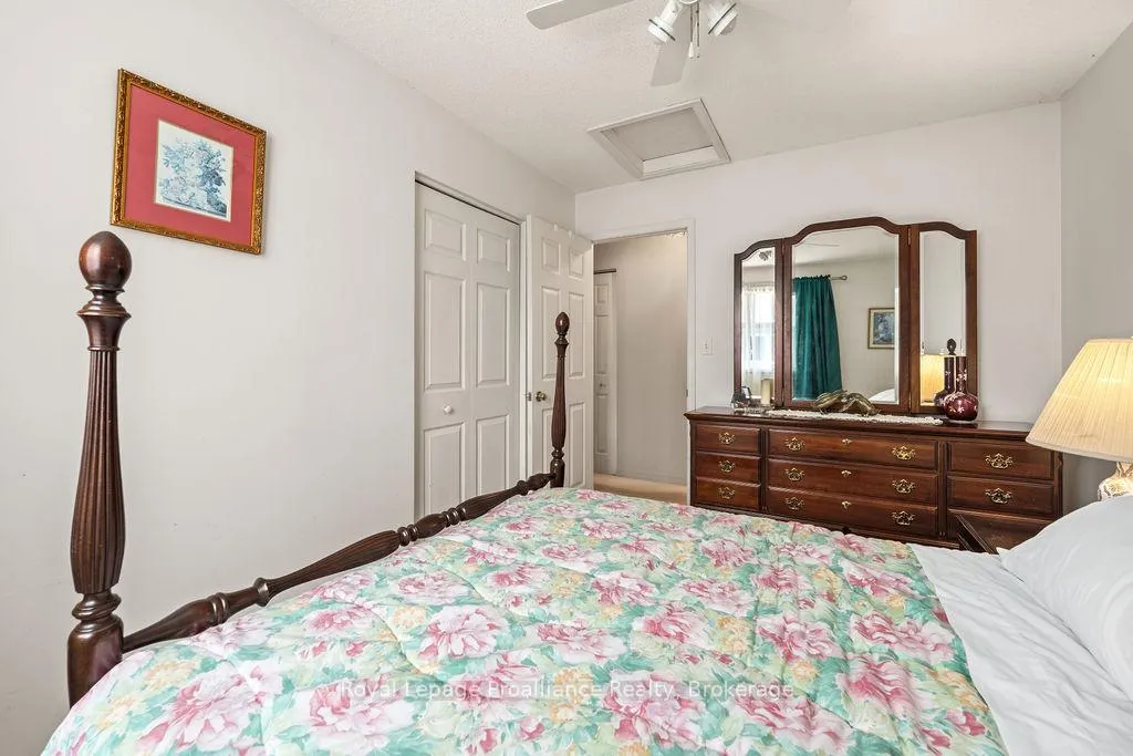 Photo 19 of 611 Barnsley Crescent, Kingston, City Southwest — HOMEH