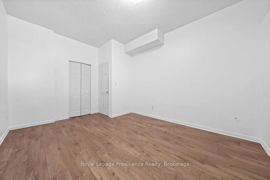 Photo 34 of 611 Barnsley Crescent, Kingston, City Southwest — HOMEH