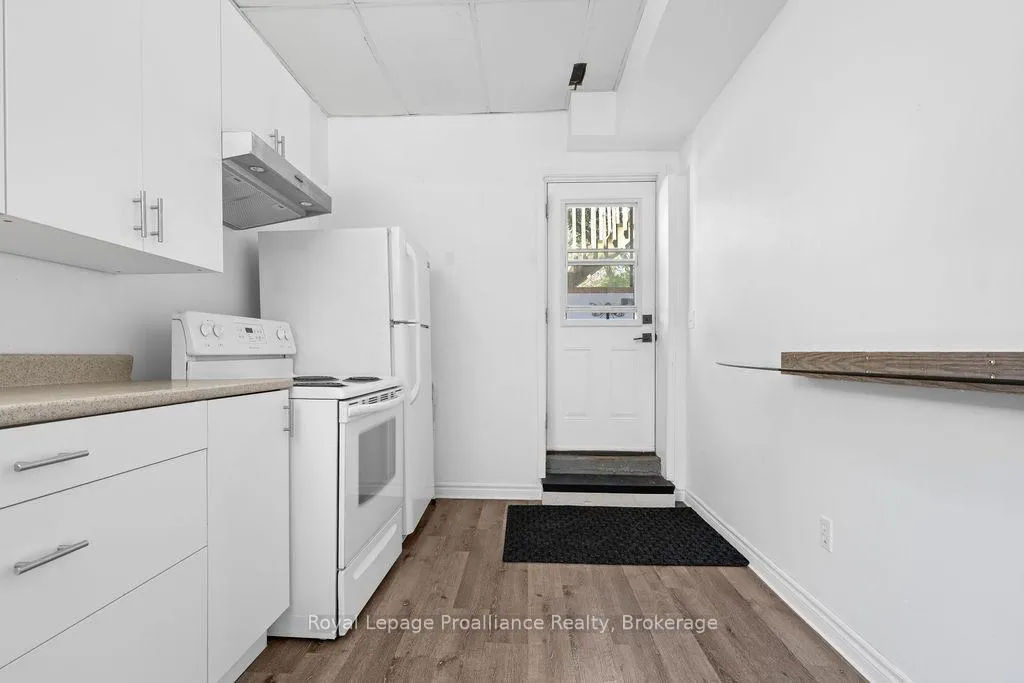 Photo 39 of 611 Barnsley Crescent, Kingston, City Southwest — HOMEH