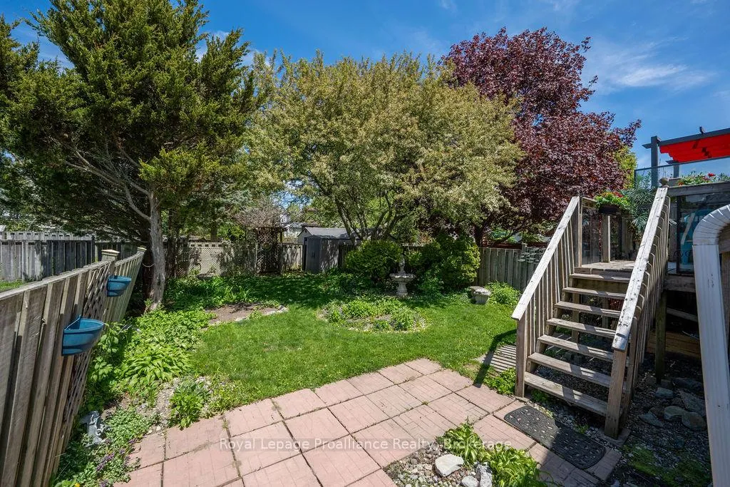 Photo 41 of 611 Barnsley Crescent, Kingston, City Southwest — HOMEH