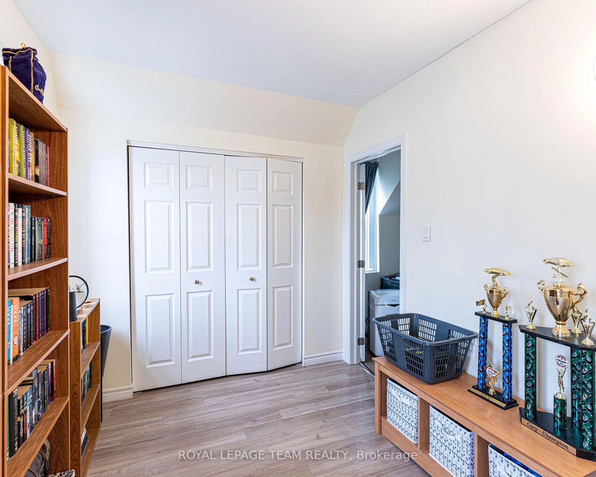 Photo 10 of 6607-6613 Fourth Line Road, Ottawa, North Gower — HOMEH