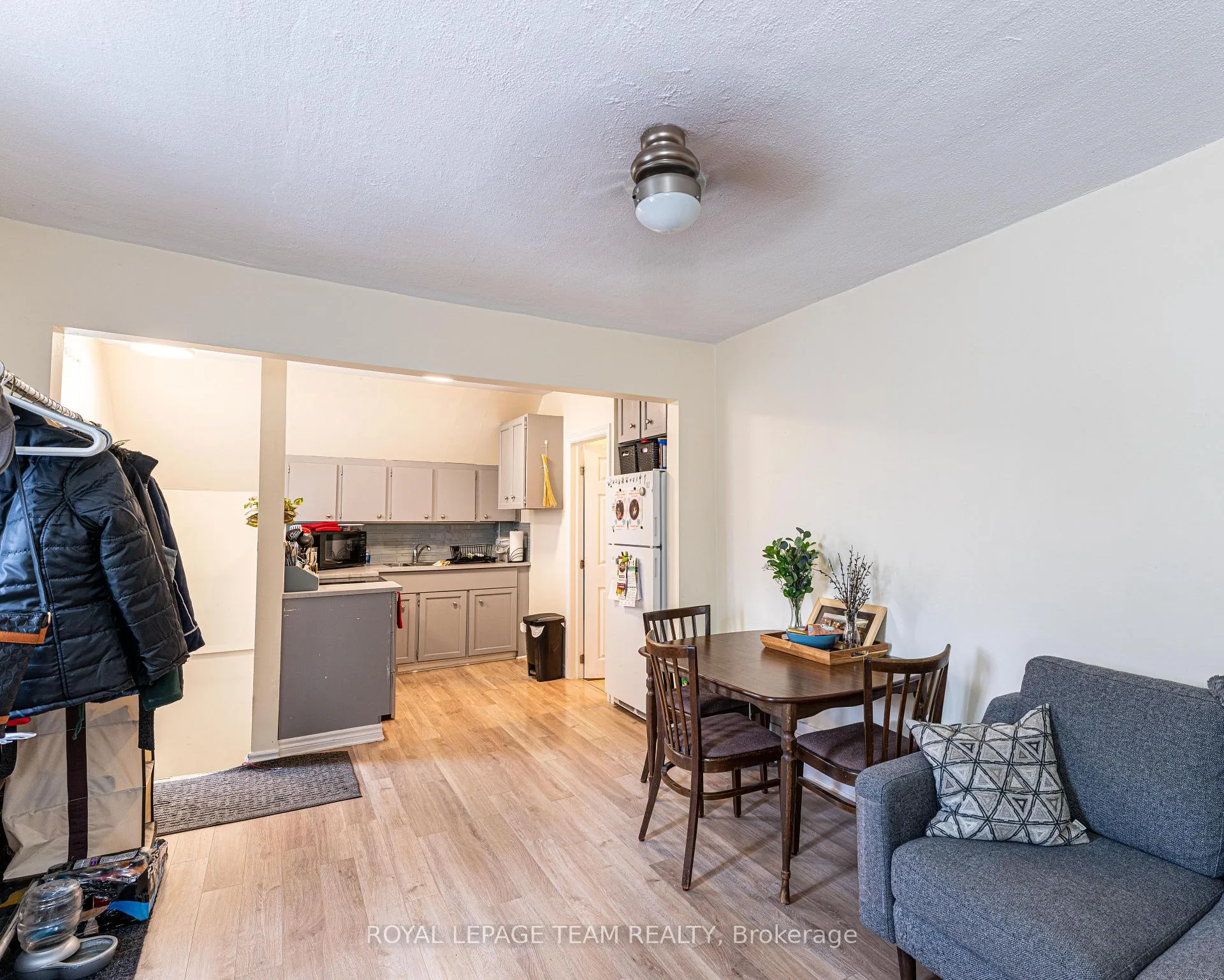 Photo 12 of 6607-6613 Fourth Line Road, Ottawa, North Gower — HOMEH
