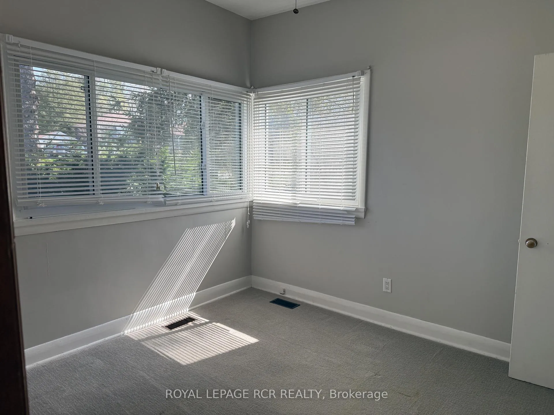 Photo 12 of Unit Upper, 7 Hilltop Drive, Caledon, Caledon East — HOMEH