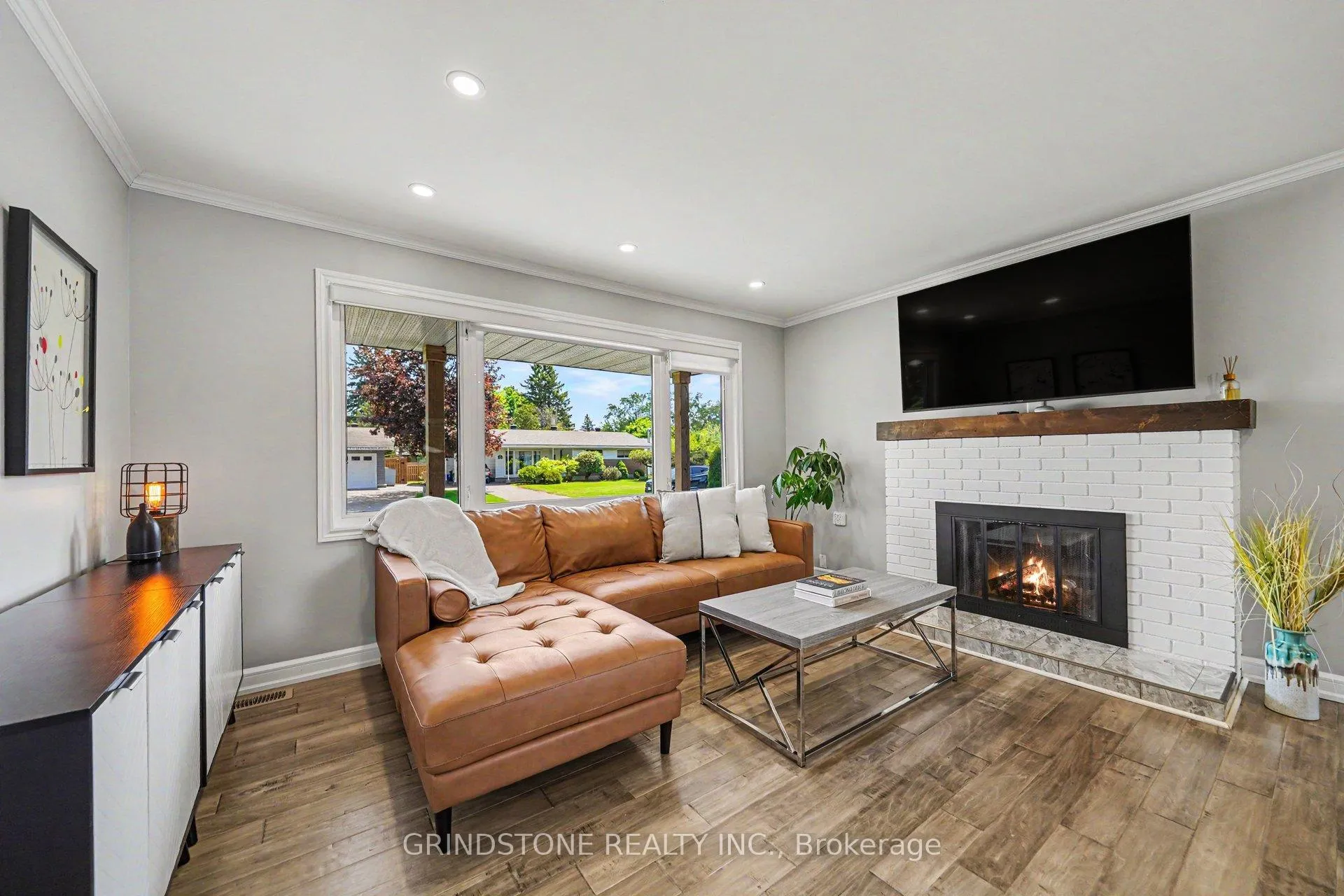 Photo 5 of 13 Tiverton Drive, Ottawa, Borden Farm/Stewart Farm/Carleton Heights/Parkwood Hills — HOMEH