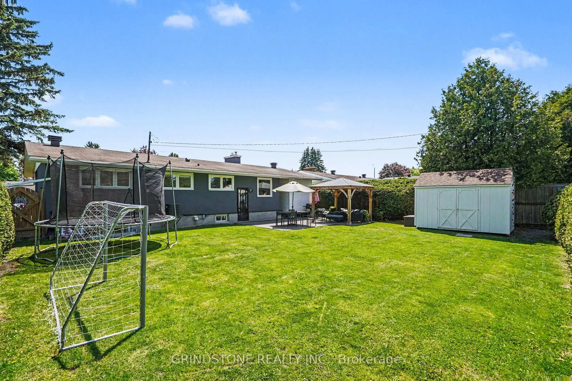 Photo 26 of 13 Tiverton Drive, Ottawa, Borden Farm/Stewart Farm/Carleton Heights/Parkwood Hills — HOMEH