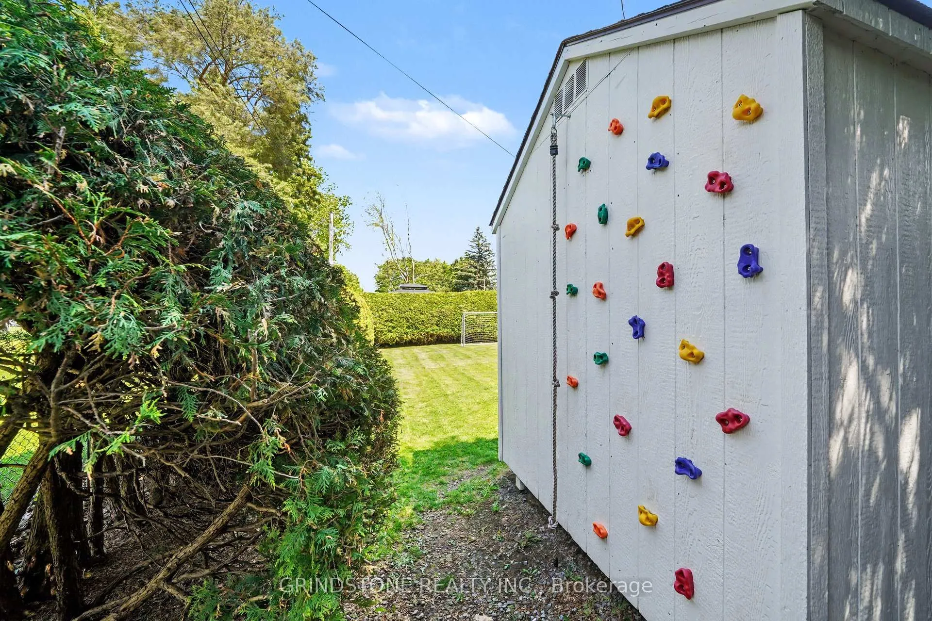Photo 27 of 13 Tiverton Drive, Ottawa, Borden Farm/Stewart Farm/Carleton Heights/Parkwood Hills — HOMEH