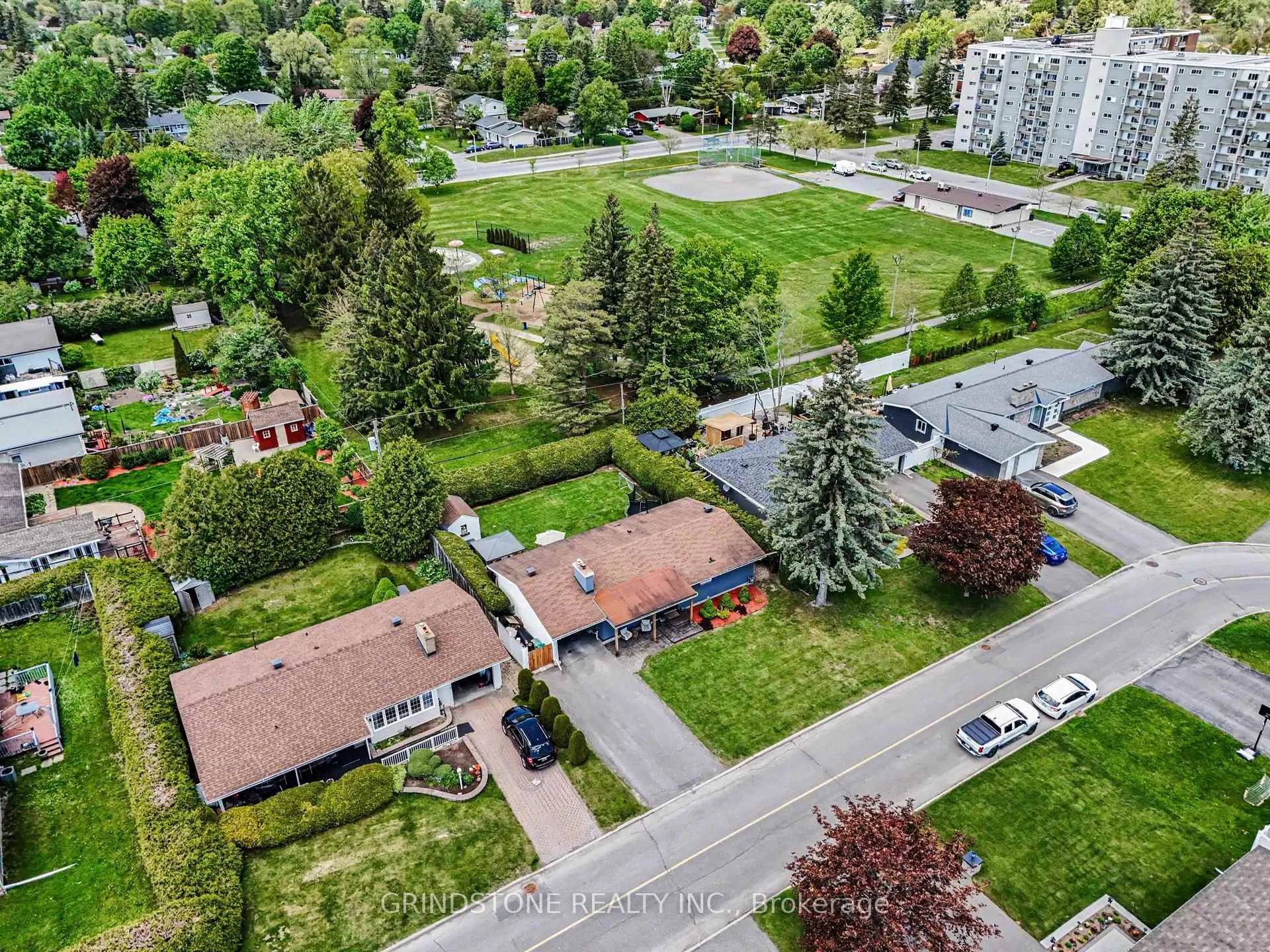 Photo 29 of 13 Tiverton Drive, Ottawa, Borden Farm/Stewart Farm/Carleton Heights/Parkwood Hills — HOMEH