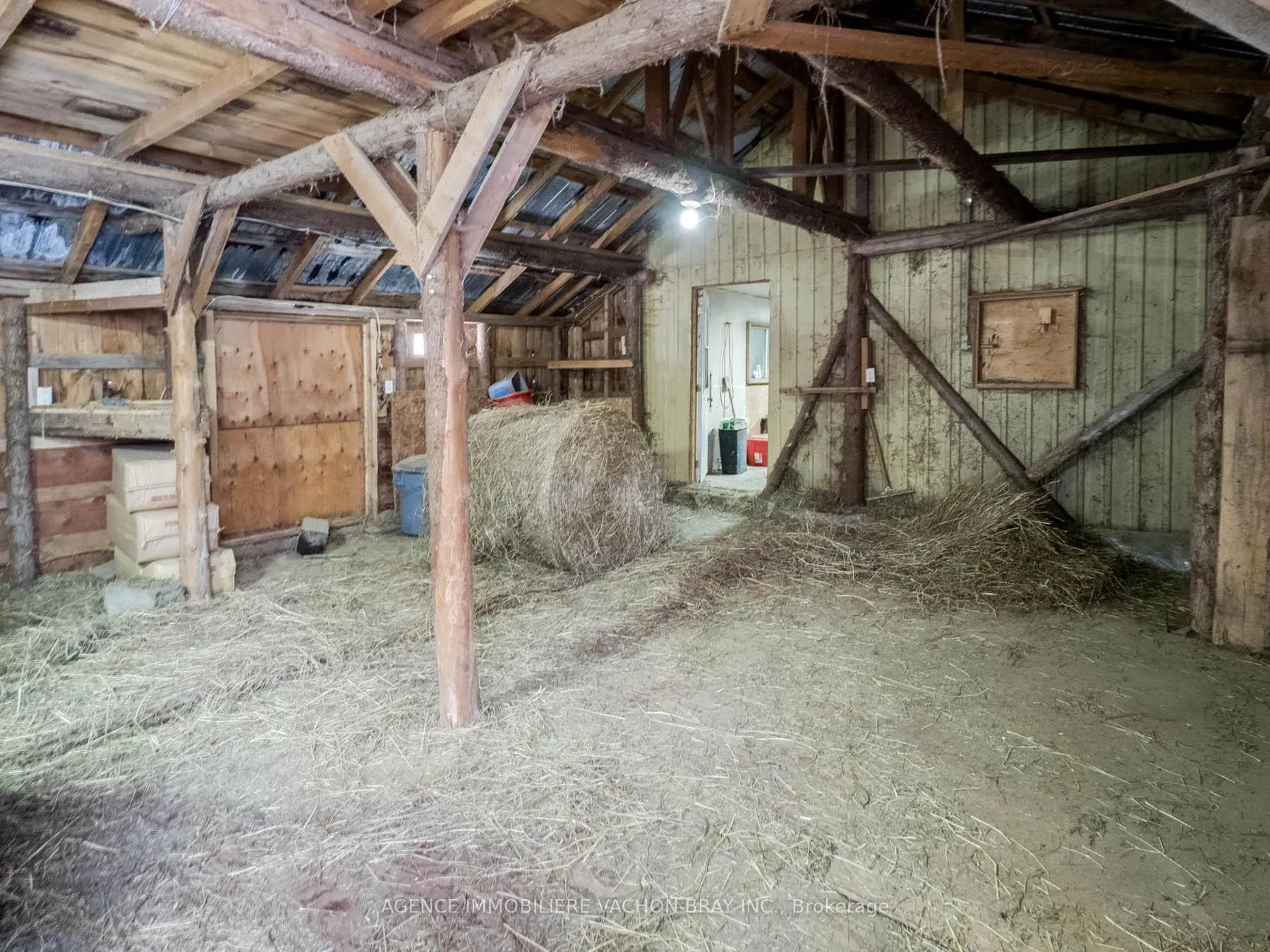Photo 11 of 21237 Conc 6 Road, South Glengarry, South Glengarry (Lancaster) Twp — HOMEH