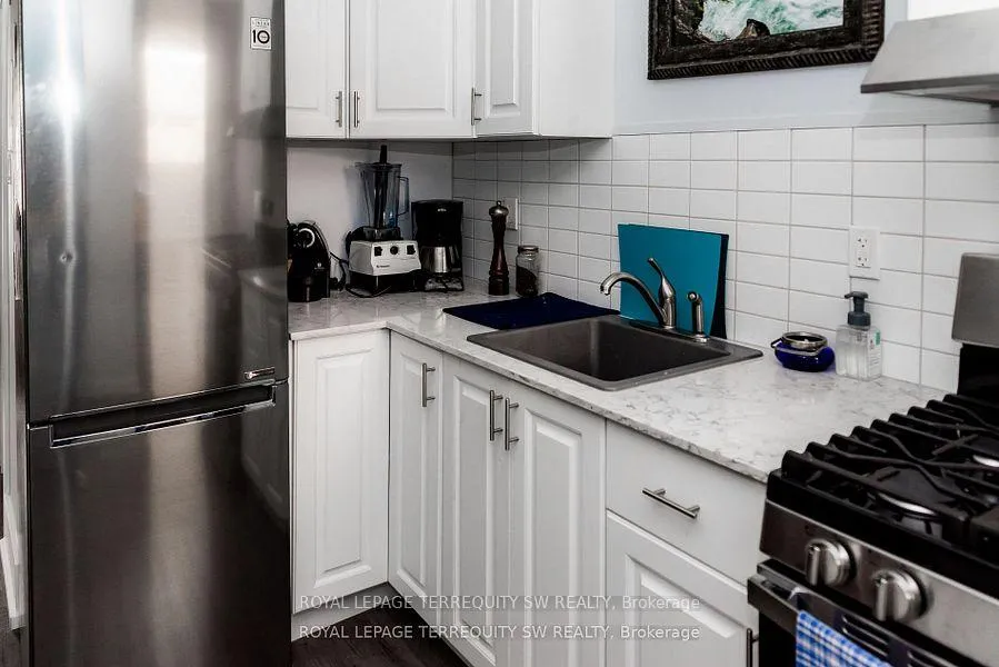 Photo 5 of Unit Main Fl, 102 Merrill Avenue E, Toronto, Woodbine Corridor — HOMEH