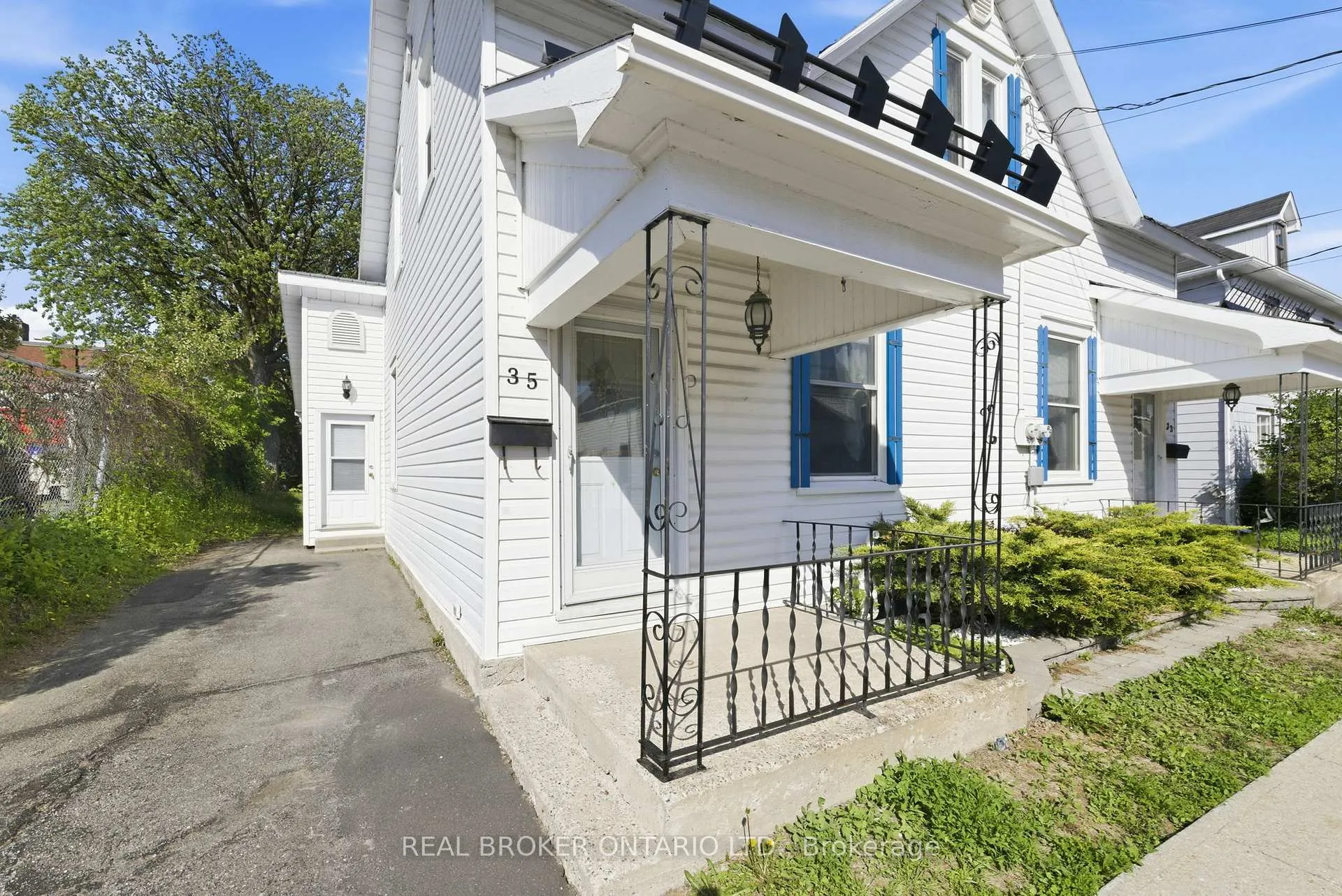 Photo 3 of 35 Victoria Street, Carleton Place — HOMEH