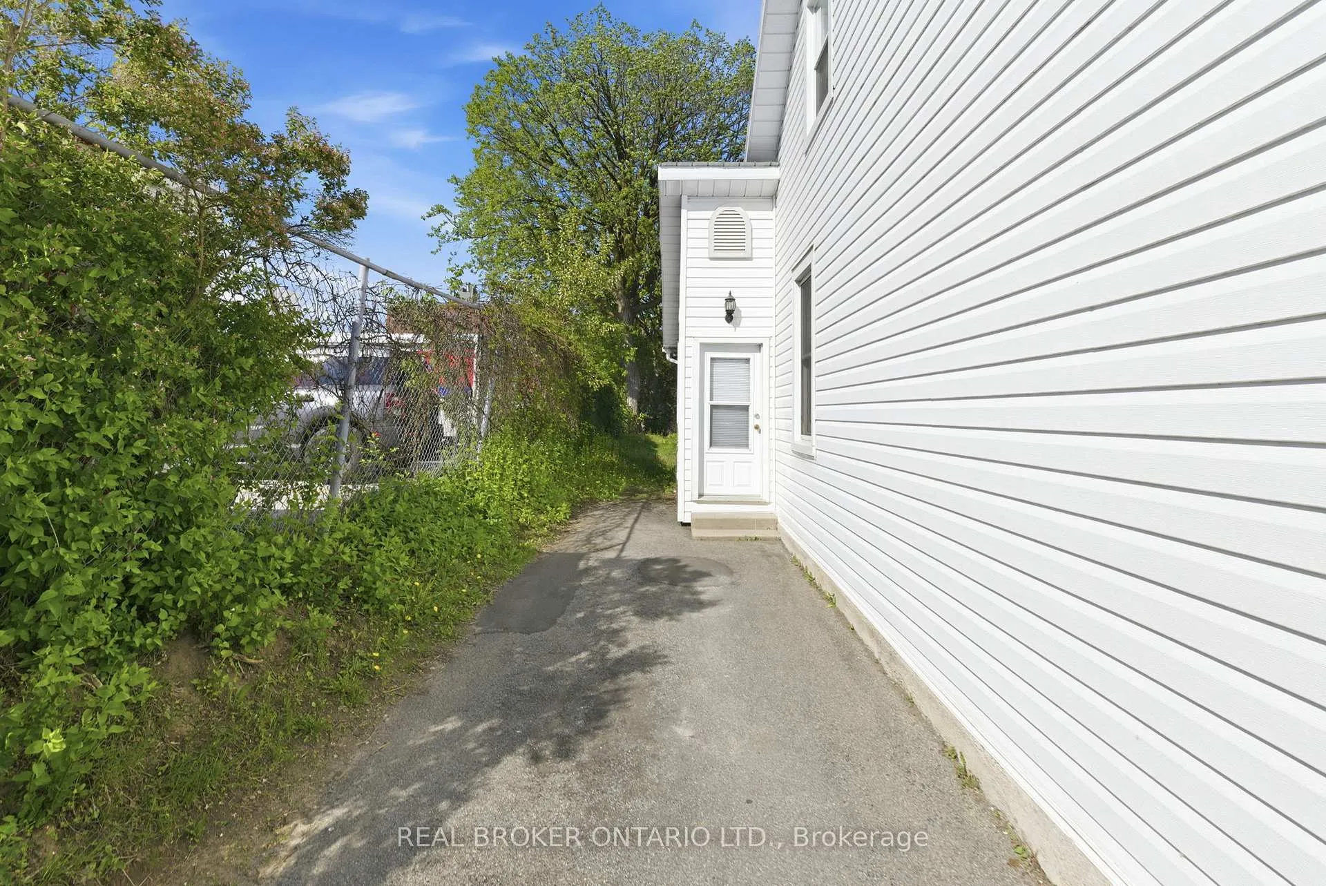 Photo 6 of 35 Victoria Street, Carleton Place — HOMEH