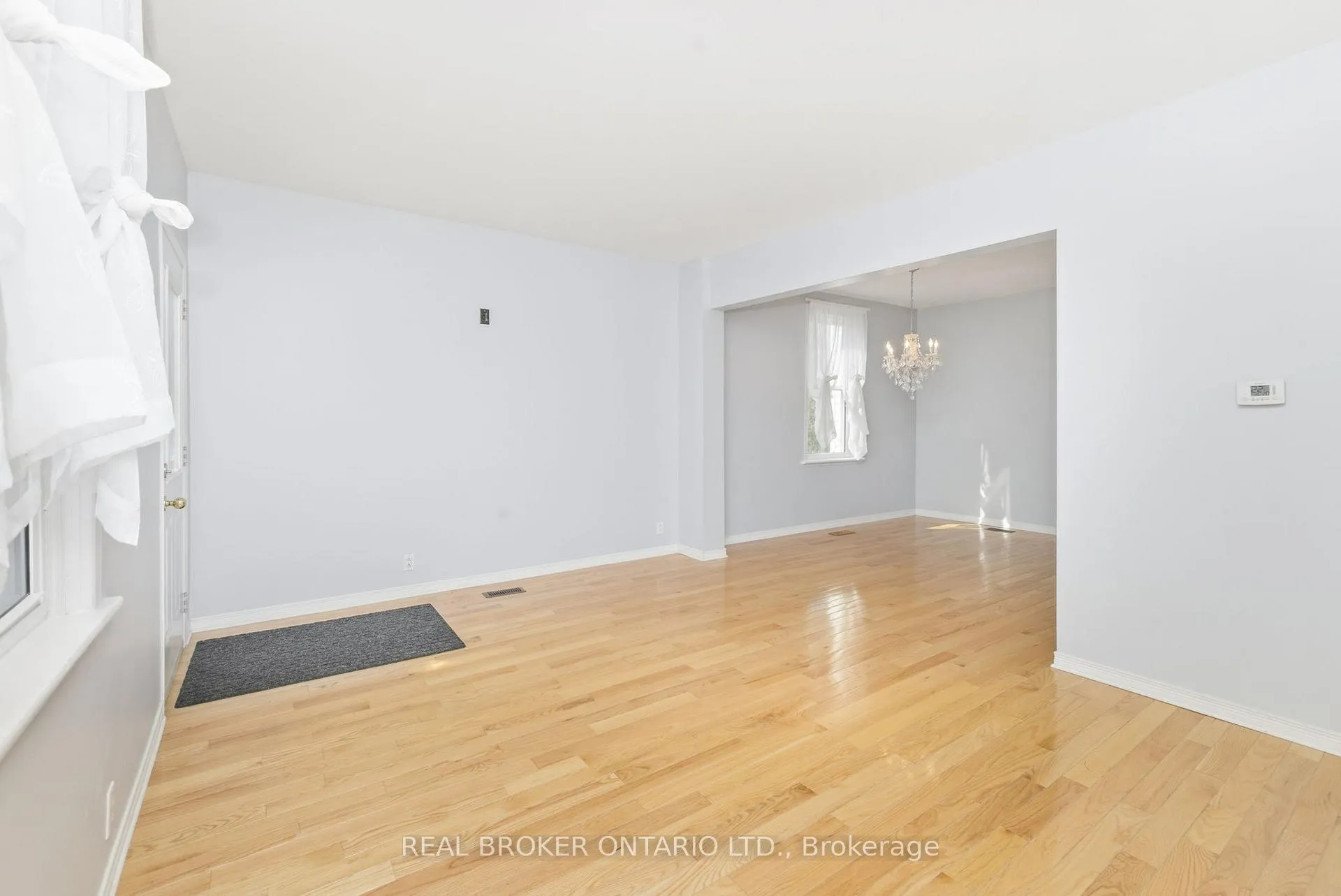 Photo 11 of 35 Victoria Street, Carleton Place — HOMEH
