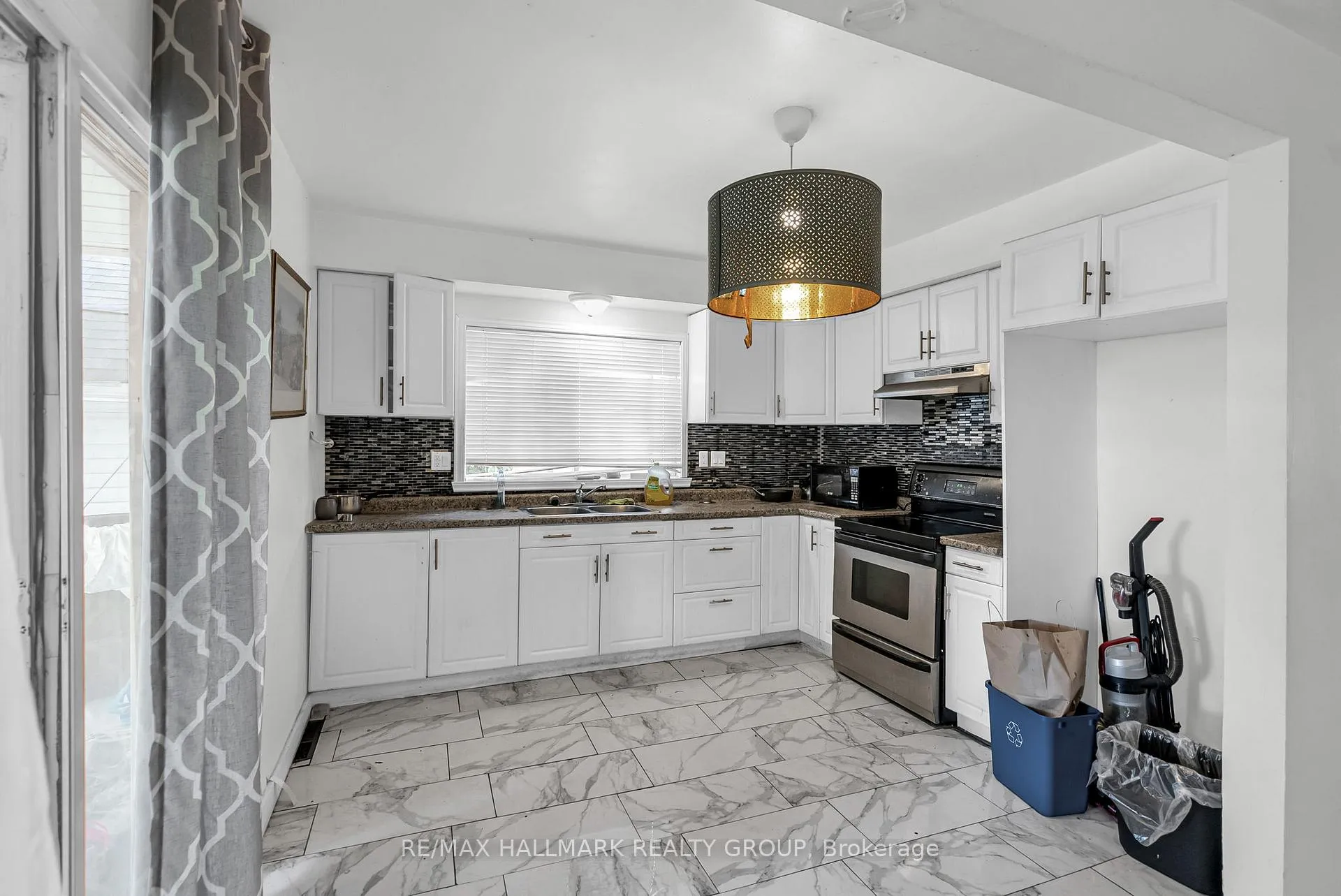 Photo 12 of 230 Alice Street, Cornwall — HOMEH