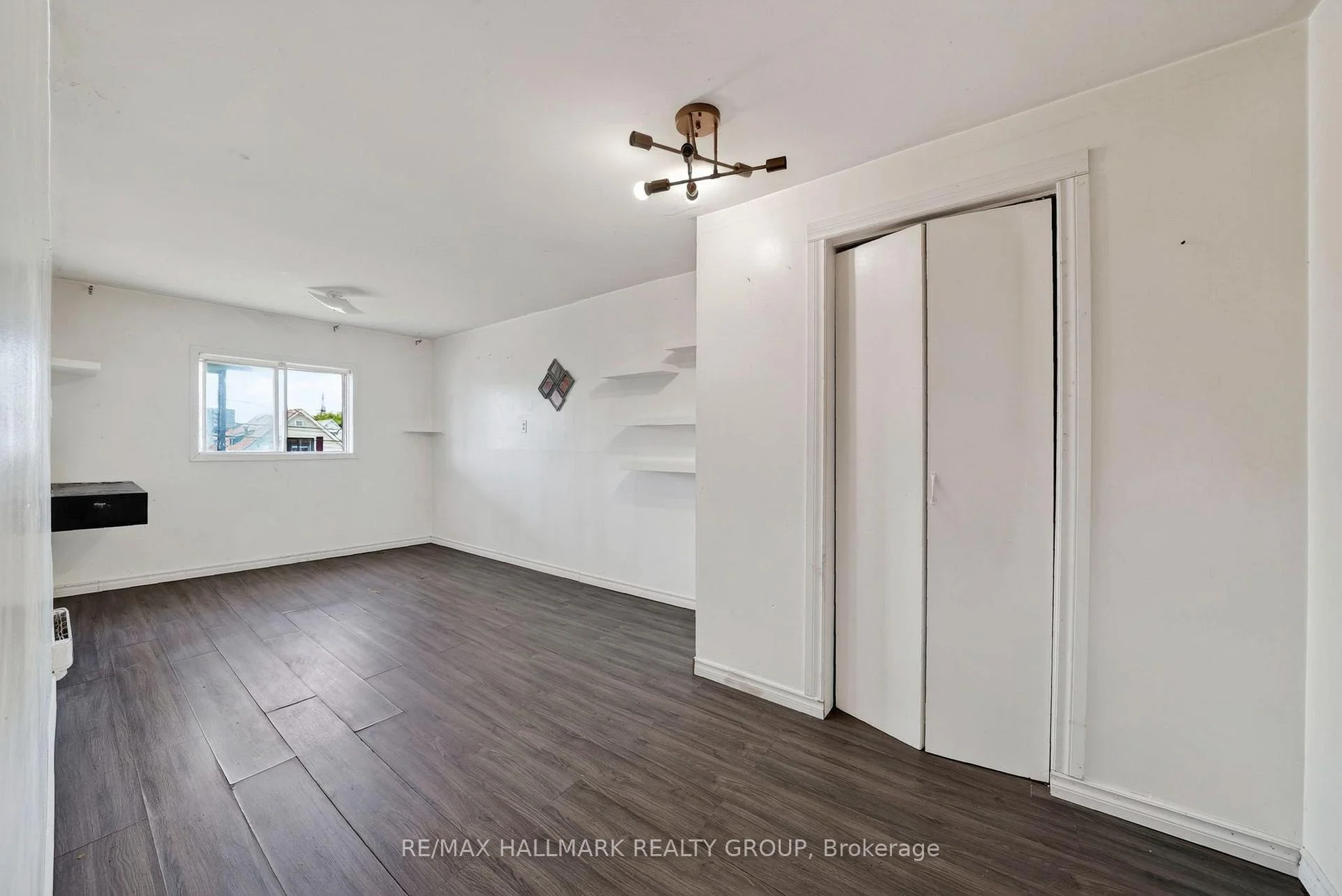 Photo 32 of 230 Alice Street, Cornwall — HOMEH