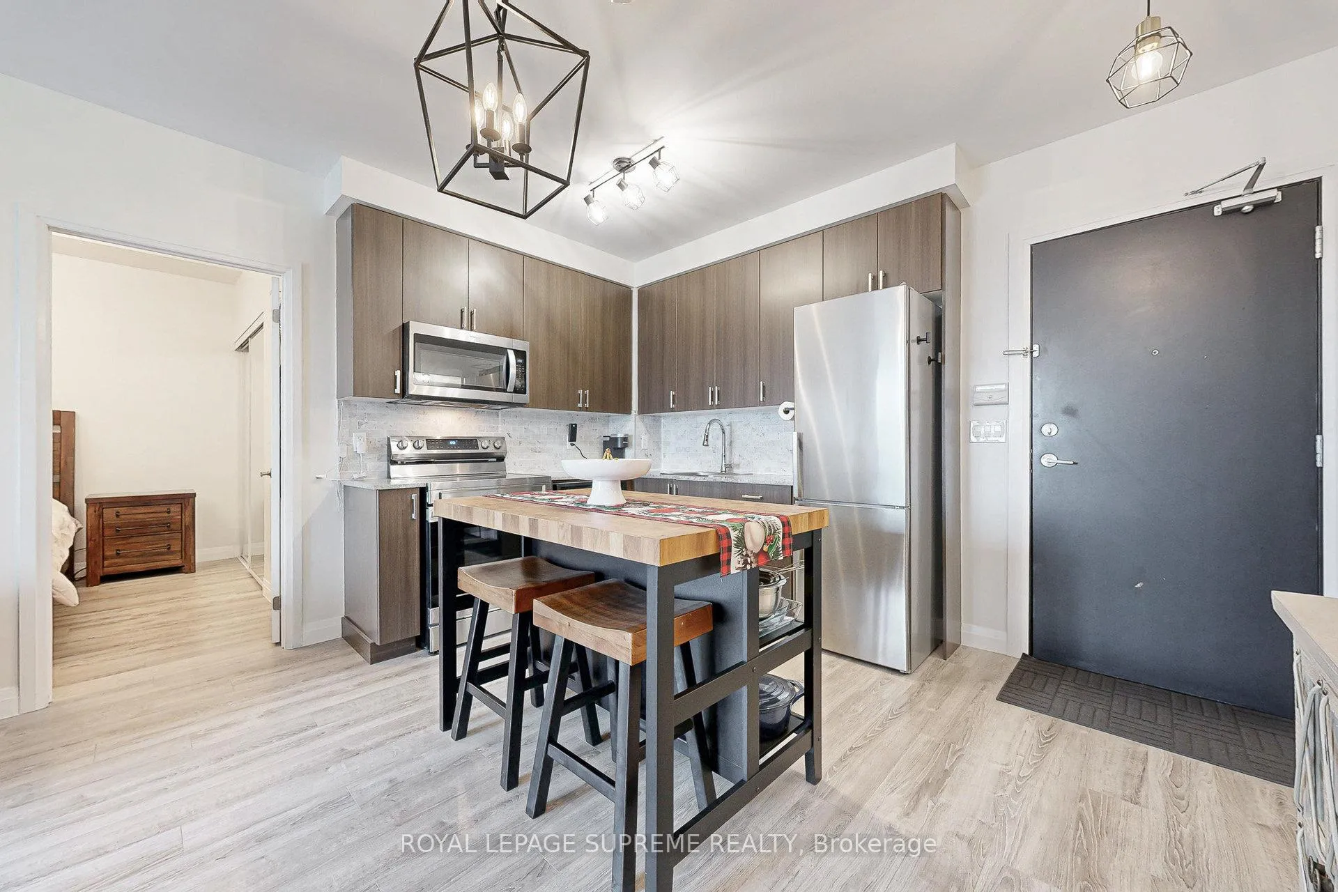 Photo 6 of Unit 606, 22 East Haven Drive, Scarborough, Birchcliffe-Cliffside — HOMEH
