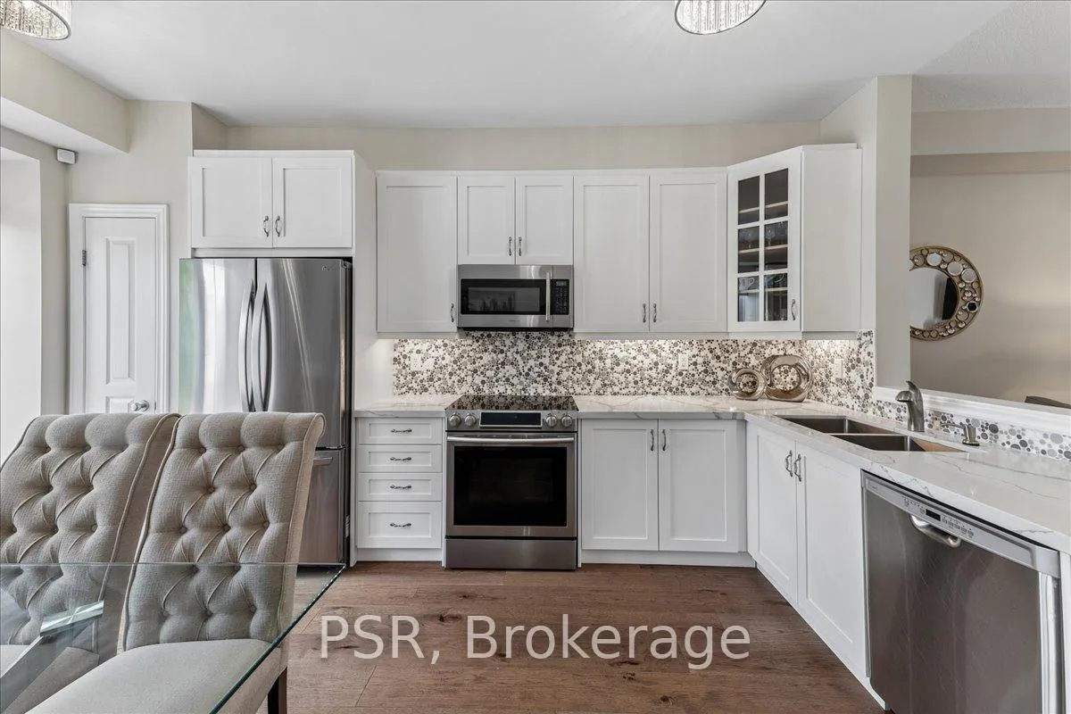 Photo 7 of 30 Chapman Lane, Hamilton, Ancaster — HOMEH