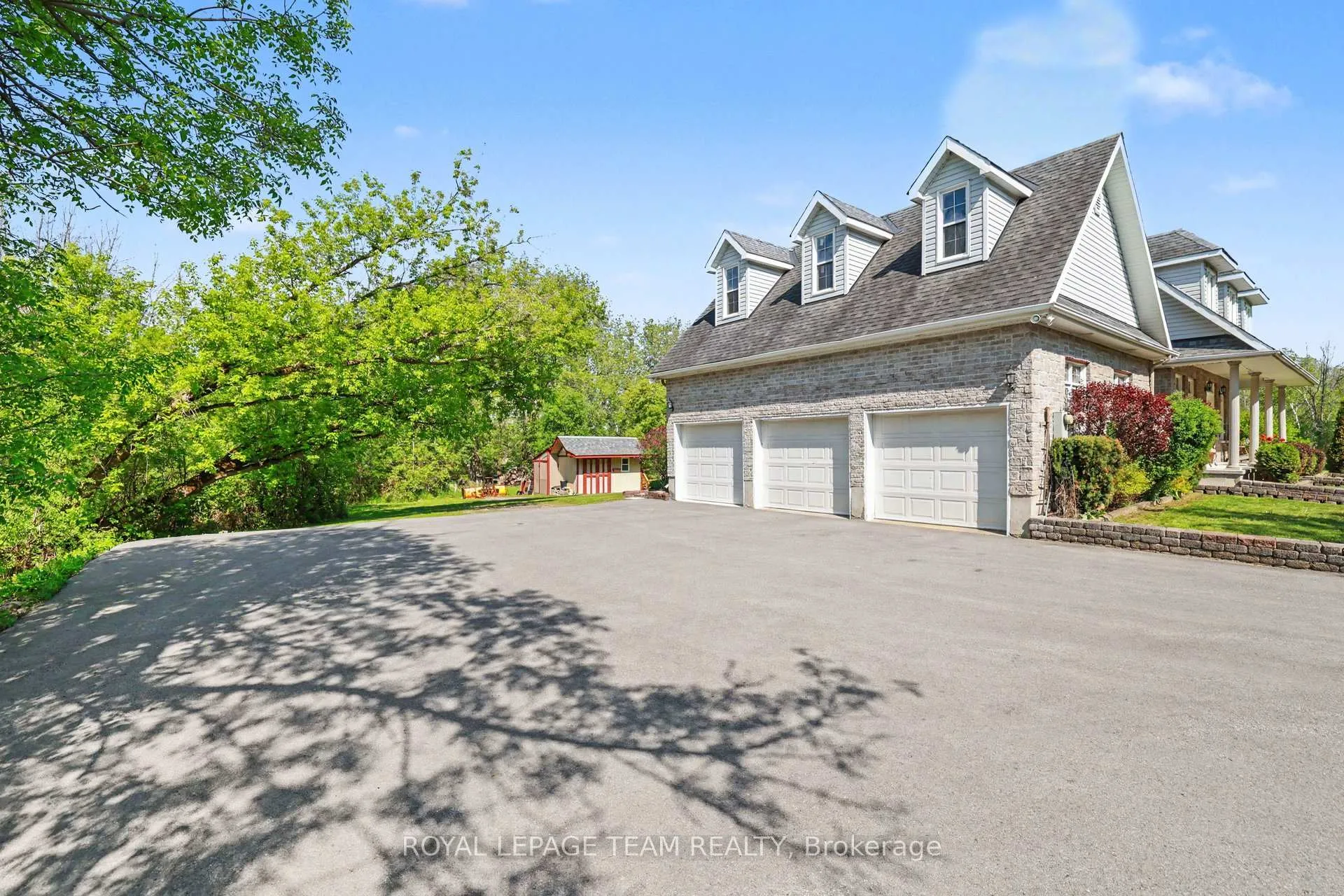 Photo 4 of 3 Kimini Drive, Ottawa, Remainder of Stittsville & Area — HOMEH