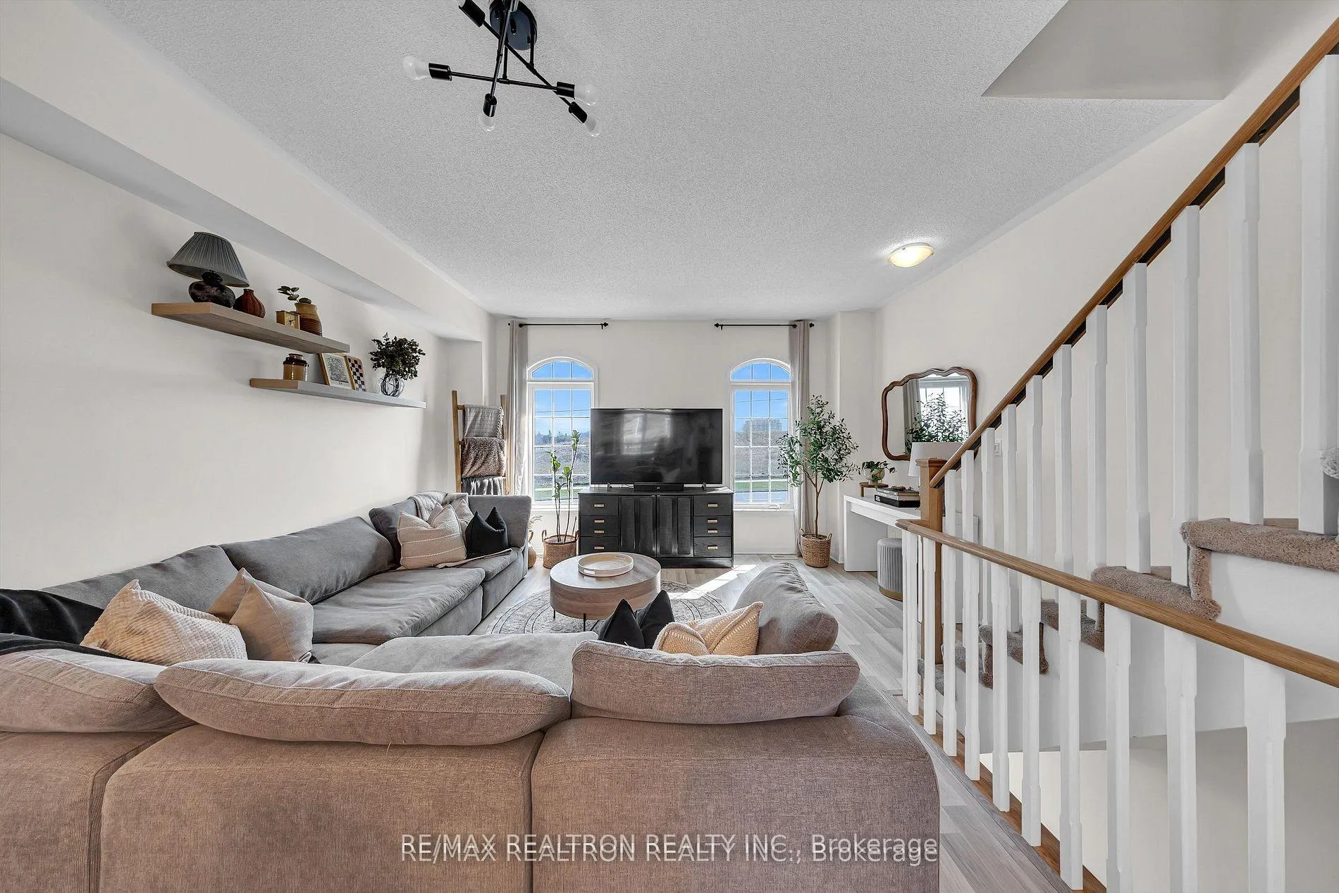 Photo 1 of 1365 Salem Road N, Ajax, Northeast Ajax — HOMEH