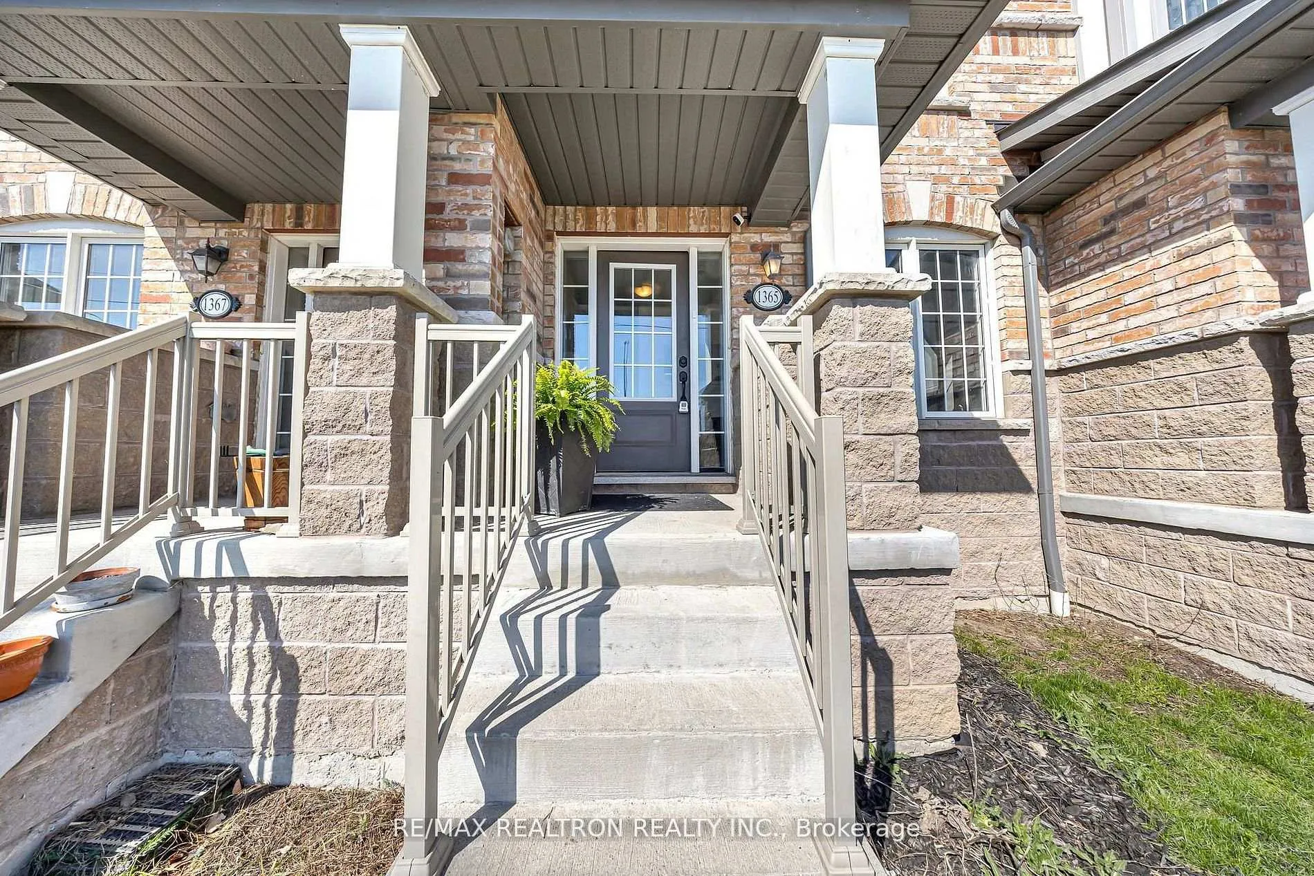 Photo 2 of 1365 Salem Road N, Ajax, Northeast Ajax — HOMEH