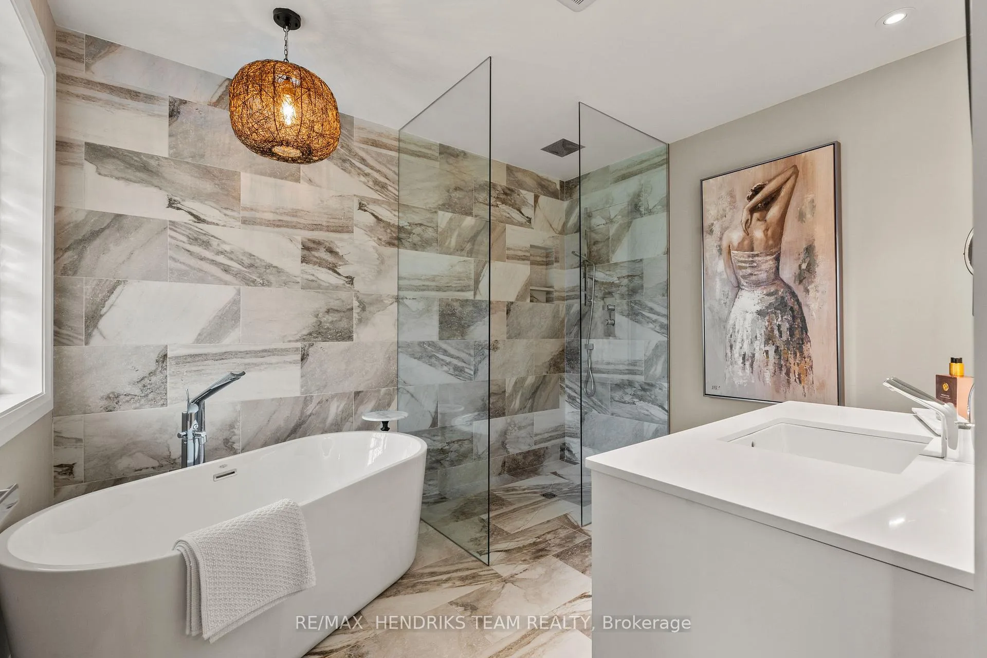Photo 19 of 8152 Westminster Drive, Niagara Falls, Mt. Carmel — HOMEH