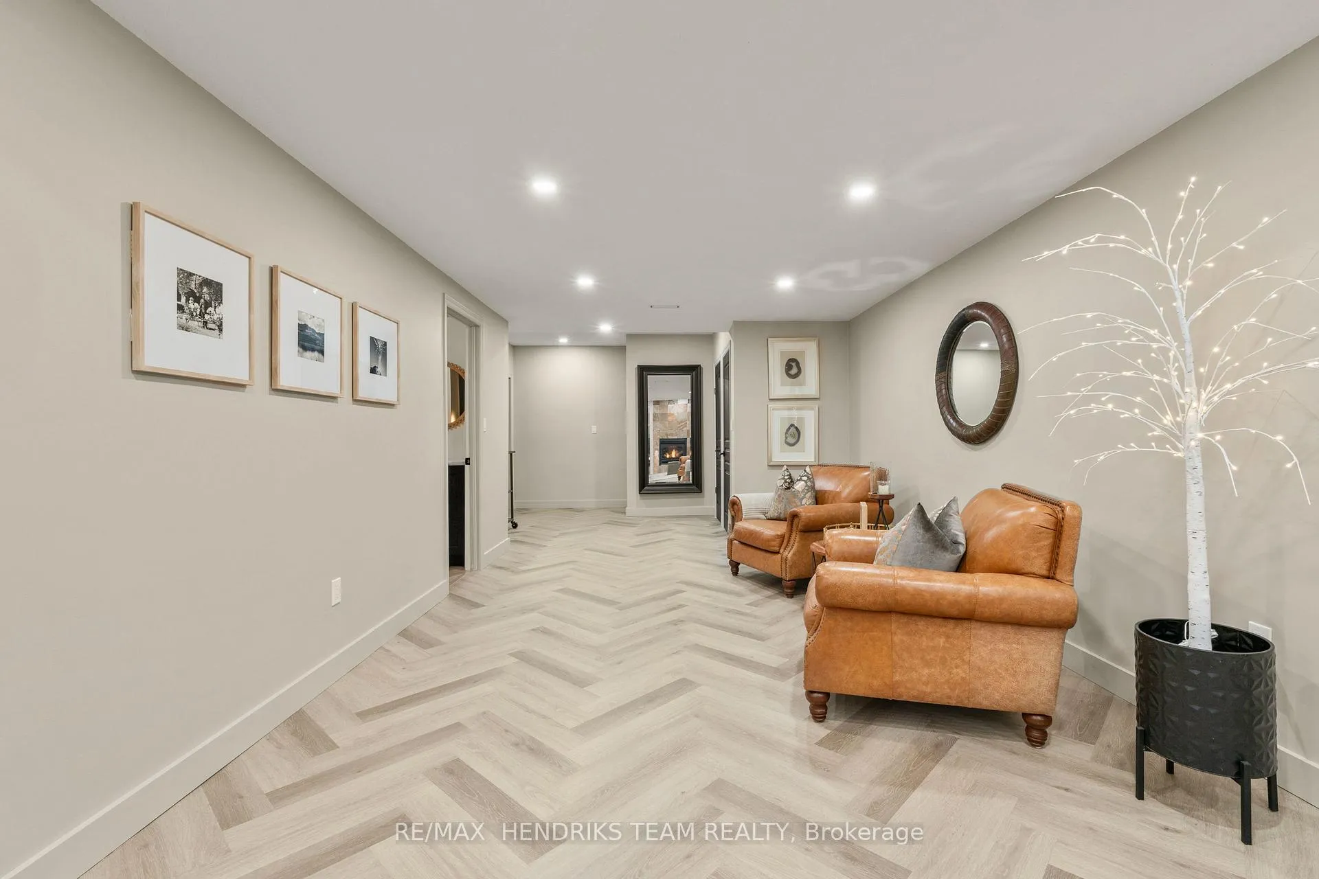 Photo 26 of 8152 Westminster Drive, Niagara Falls, Mt. Carmel — HOMEH