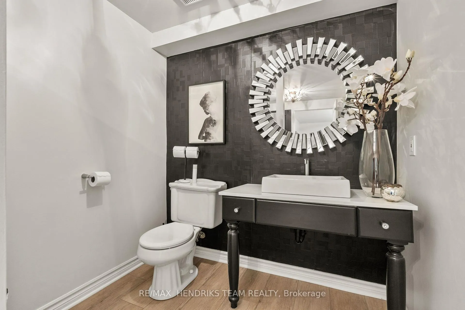 Photo 37 of 8152 Westminster Drive, Niagara Falls, Mt. Carmel — HOMEH