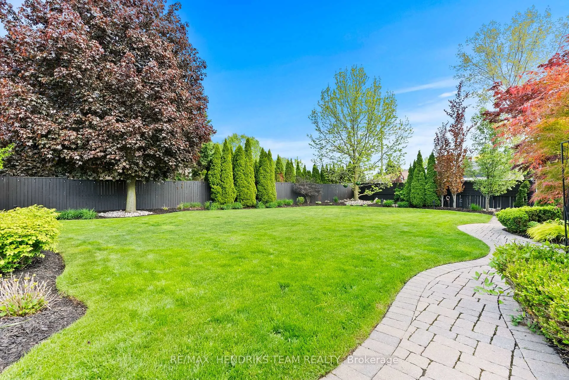 Photo 46 of 8152 Westminster Drive, Niagara Falls, Mt. Carmel — HOMEH