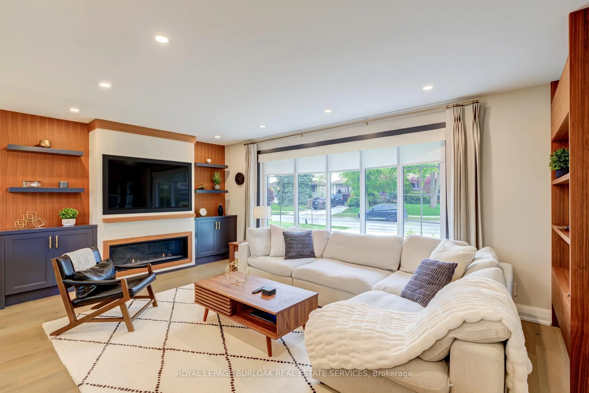 Photo 4 of 5226 Spruce Avenue, Burlington, Appleby — HOMEH