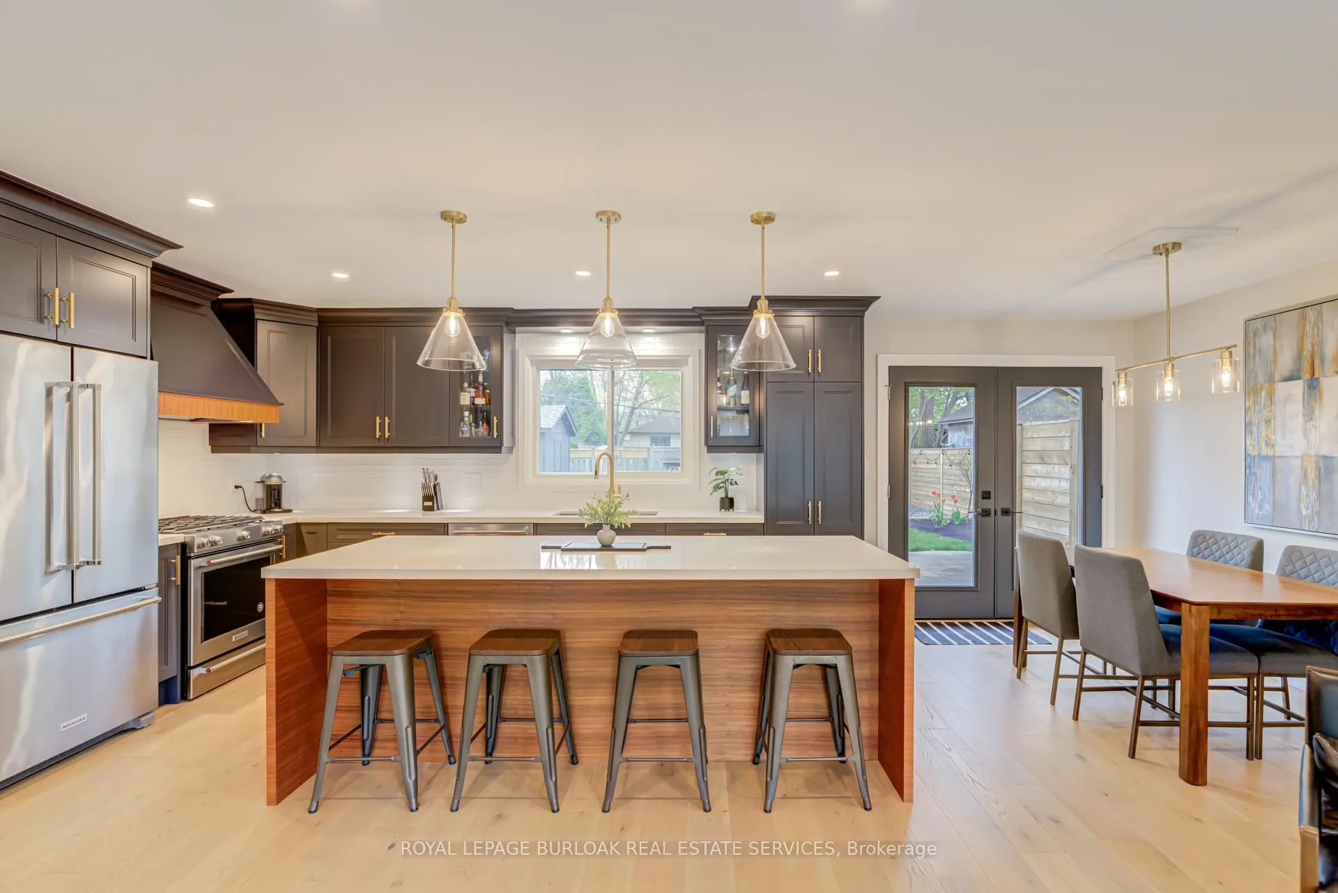 Photo 7 of 5226 Spruce Avenue, Burlington, Appleby — HOMEH