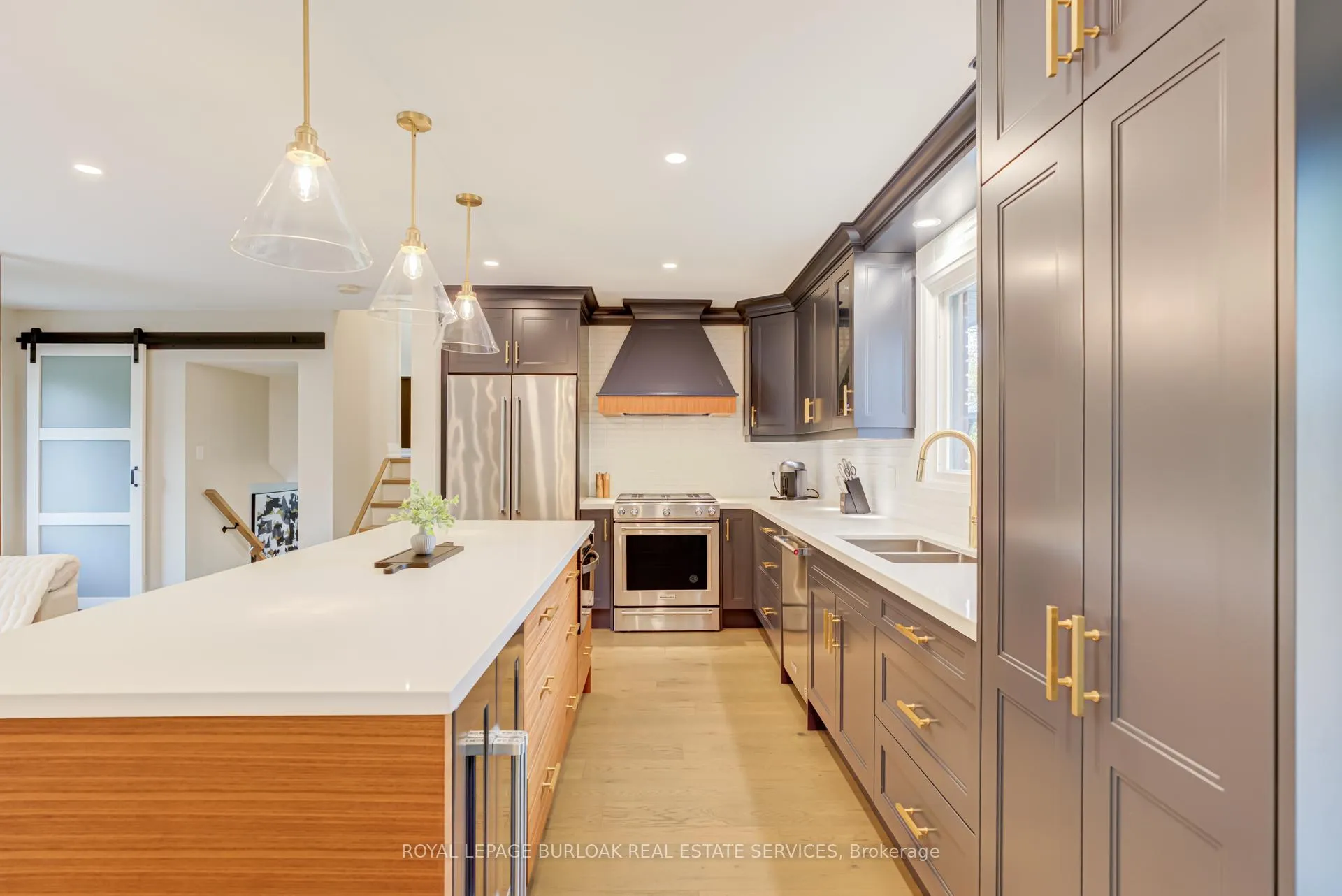 Photo 9 of 5226 Spruce Avenue, Burlington, Appleby — HOMEH
