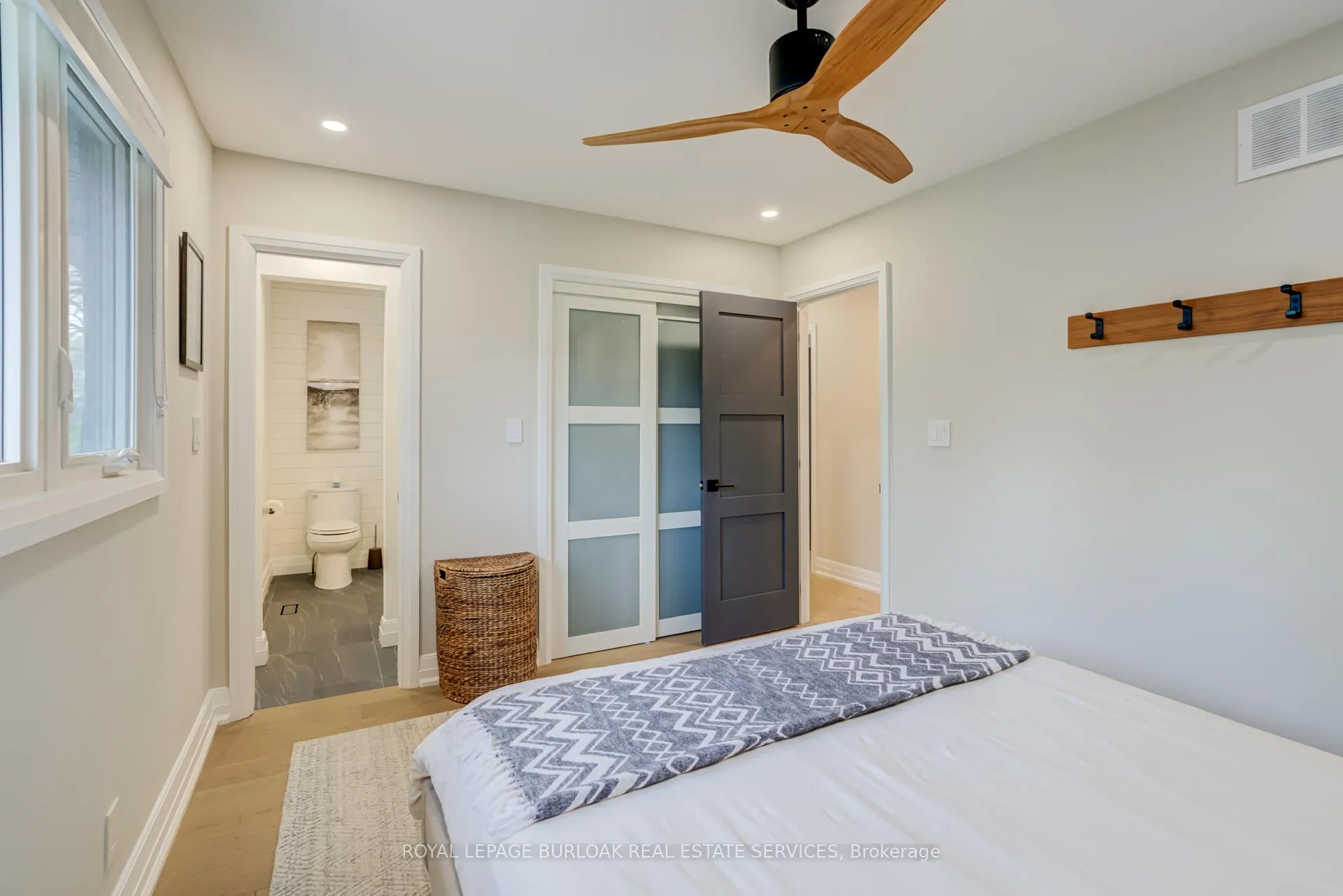 Photo 13 of 5226 Spruce Avenue, Burlington, Appleby — HOMEH