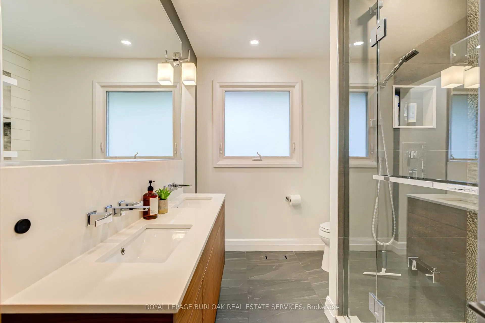 Photo 18 of 5226 Spruce Avenue, Burlington, Appleby — HOMEH