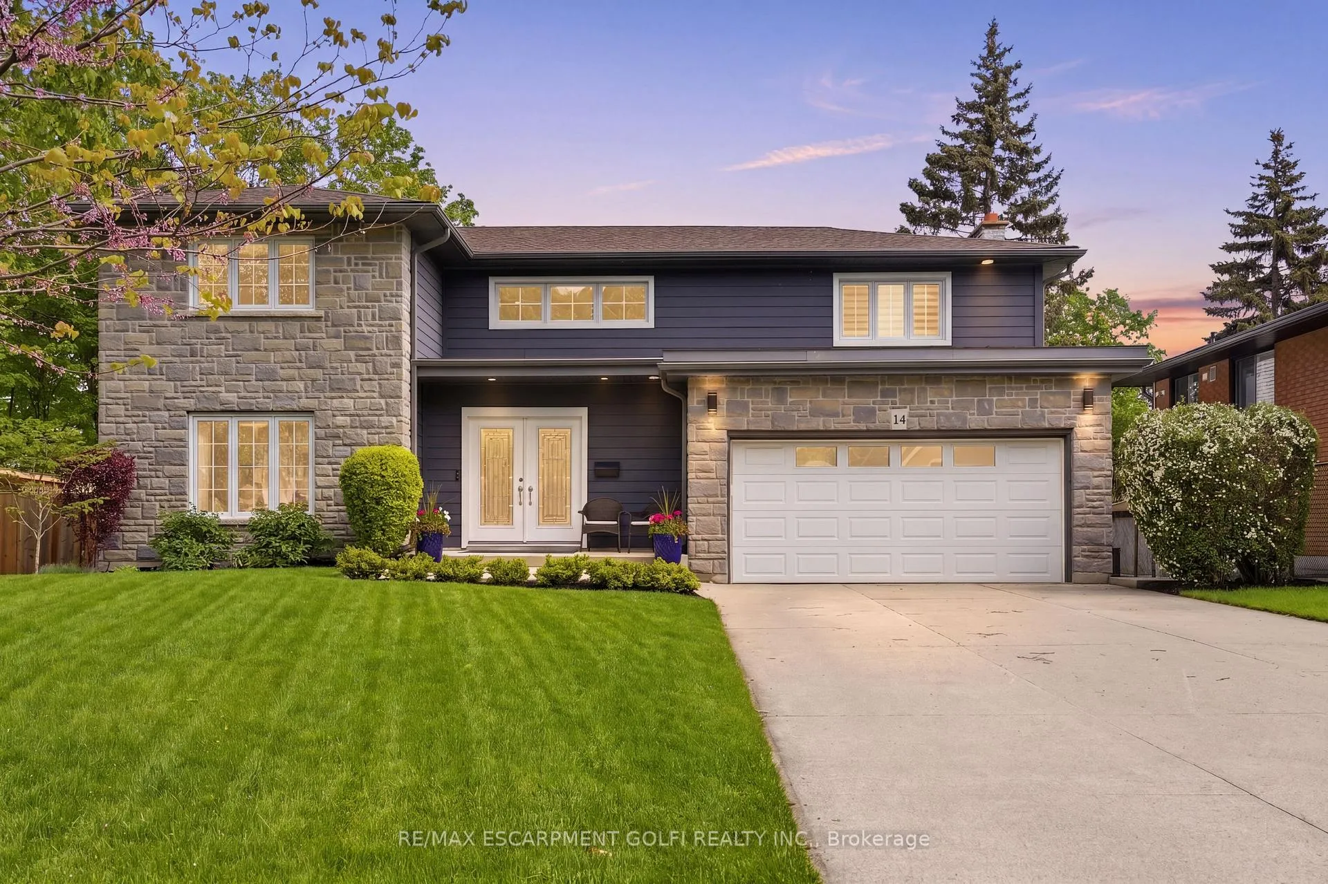 Front of 14 Leslie Drive
