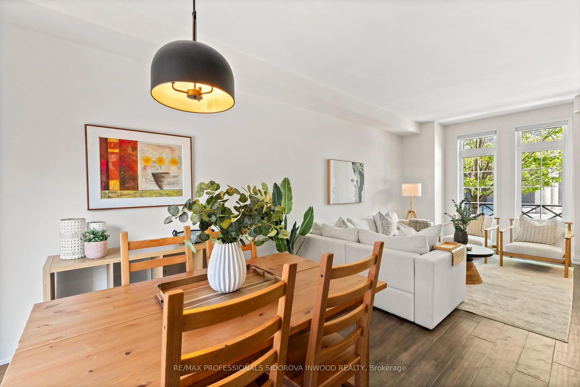 Photo 6 of Unit 106, 109 The Queensway, Toronto, High Park-Swansea — HOMEH