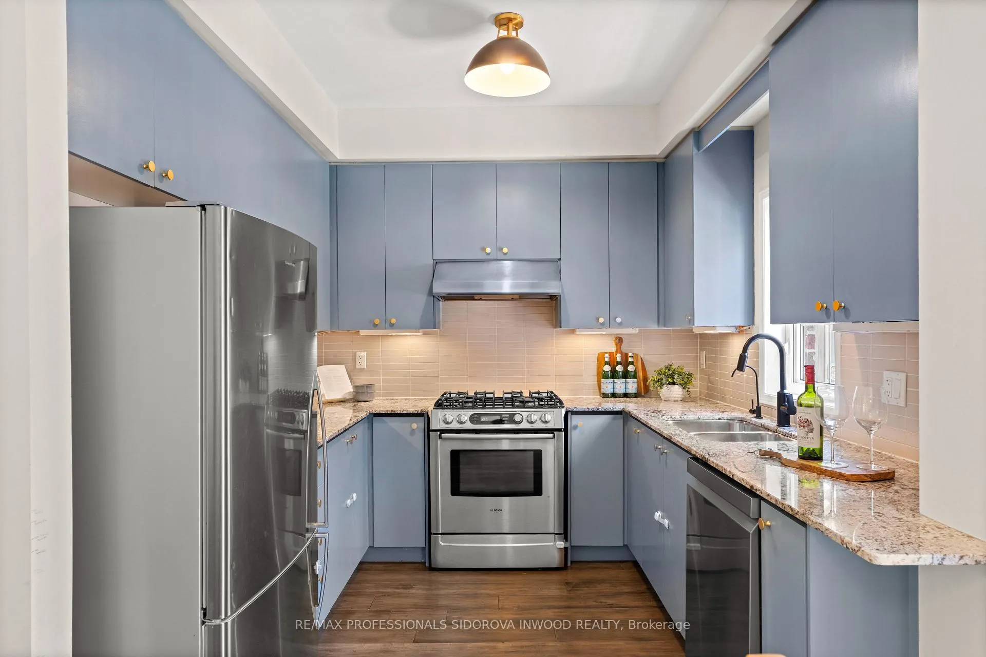 Photo 11 of Unit 106, 109 The Queensway, Toronto, High Park-Swansea — HOMEH