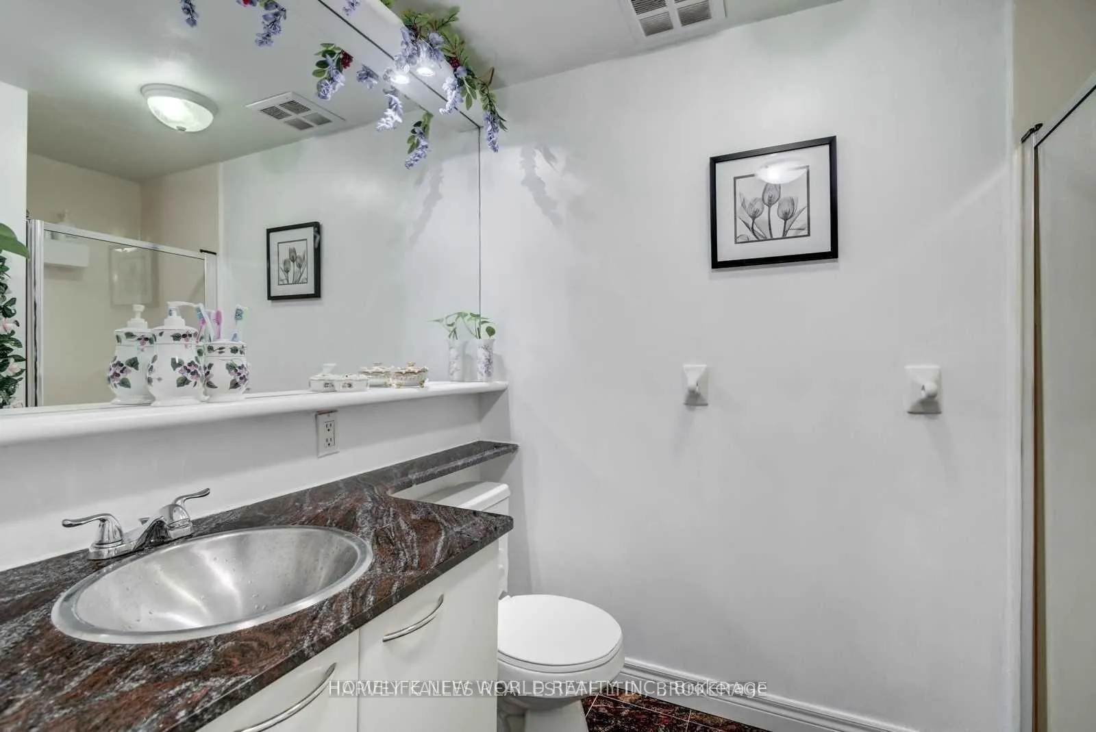 Photo 19 of Unit 2001, 55 Bloor Street E, Toronto, Church-Yonge Corridor — HOMEH