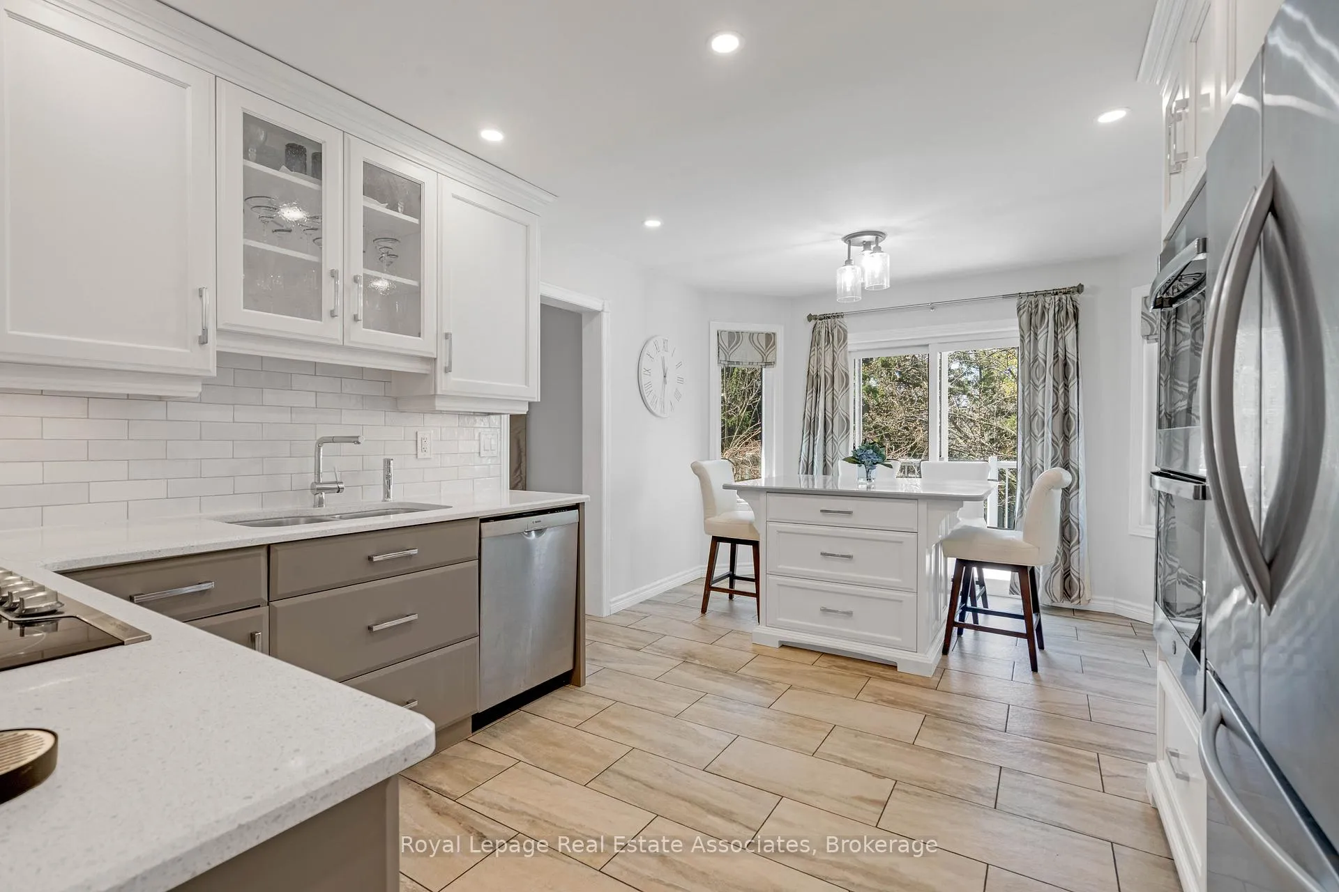 Photo 8 of 23 Handorf Drive, Cambridge — HOMEH
