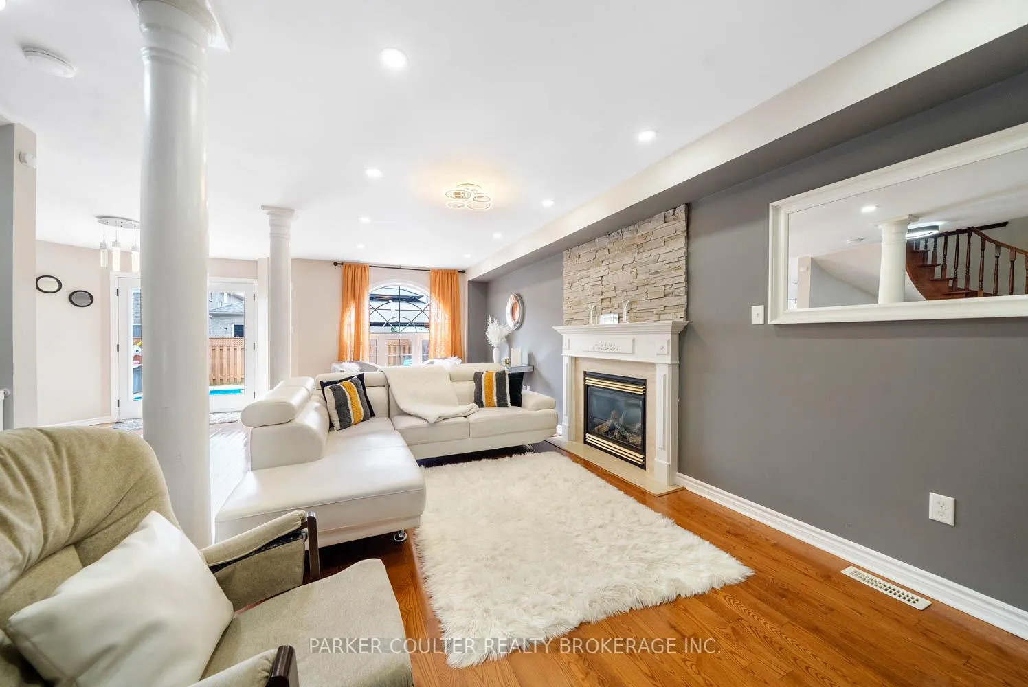 Photo 6 of 60 Knupp Road, Barrie, Edgehill Drive — HOMEH