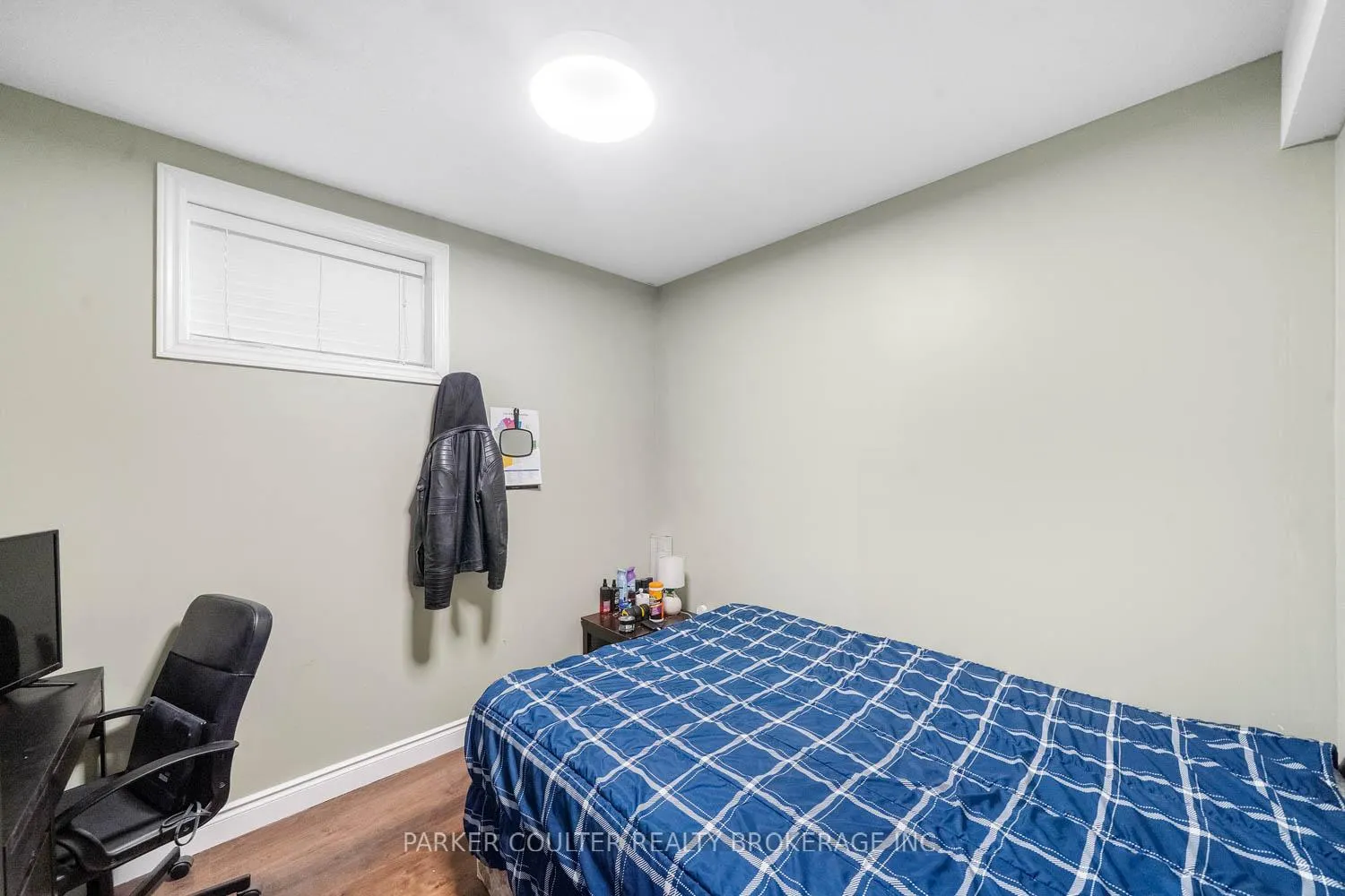Photo 34 of 60 Knupp Road, Barrie, Edgehill Drive — HOMEH