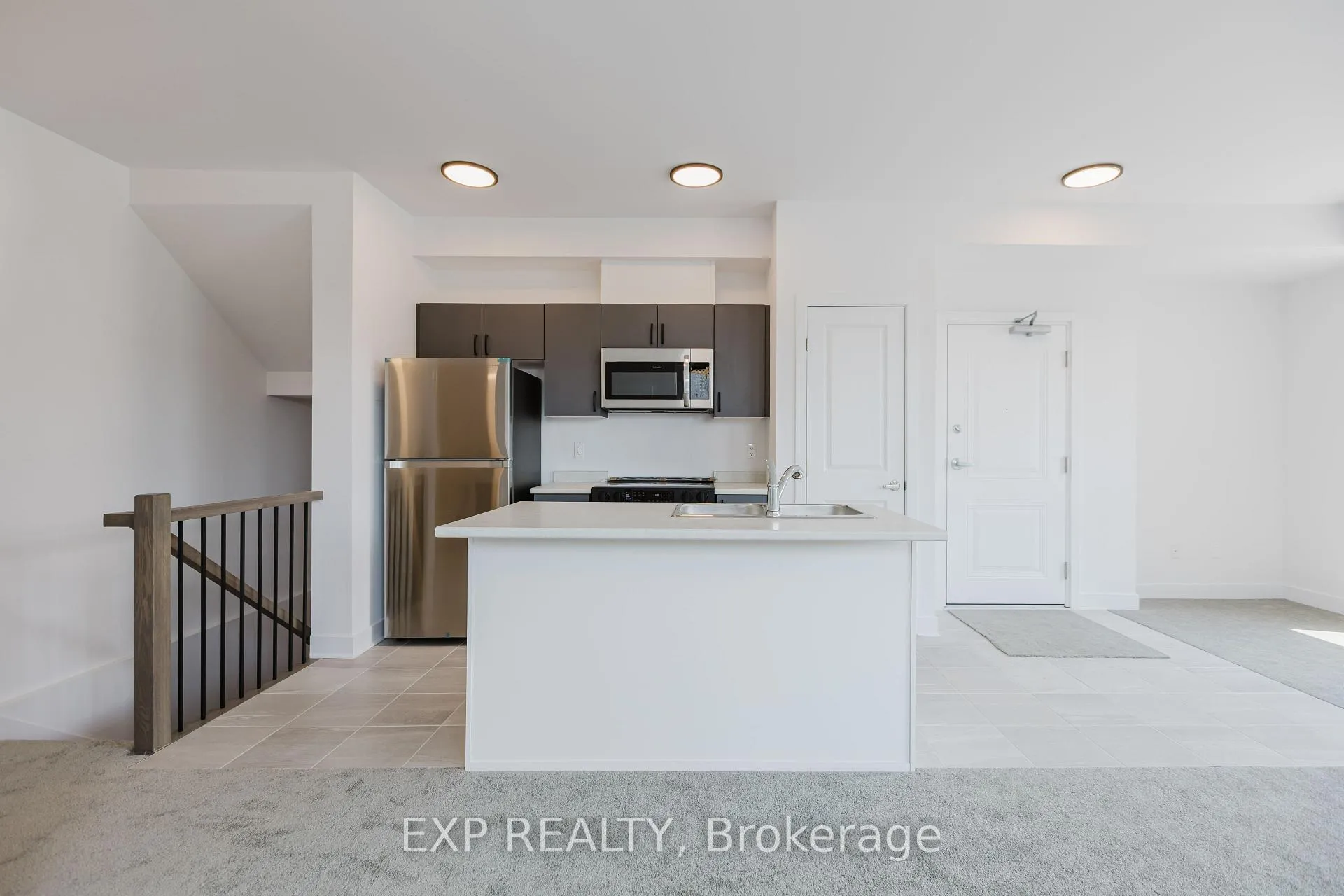 Photo 7 of Unit E, 230 Pingwi Place E, Ottawa, Blossom Park/Kemp Park/Findlay Creek — HOMEH