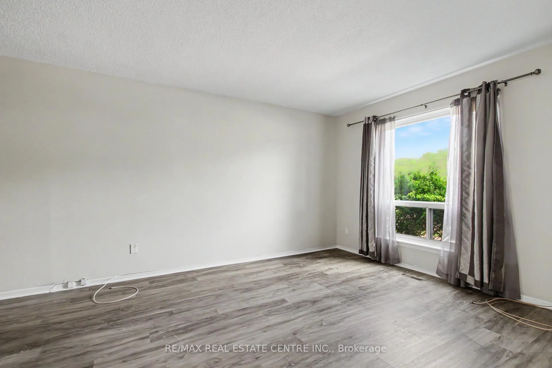 Photo 17 of Unit 53, 53 McMullen Crescent, Brampton, Central Park — HOMEH