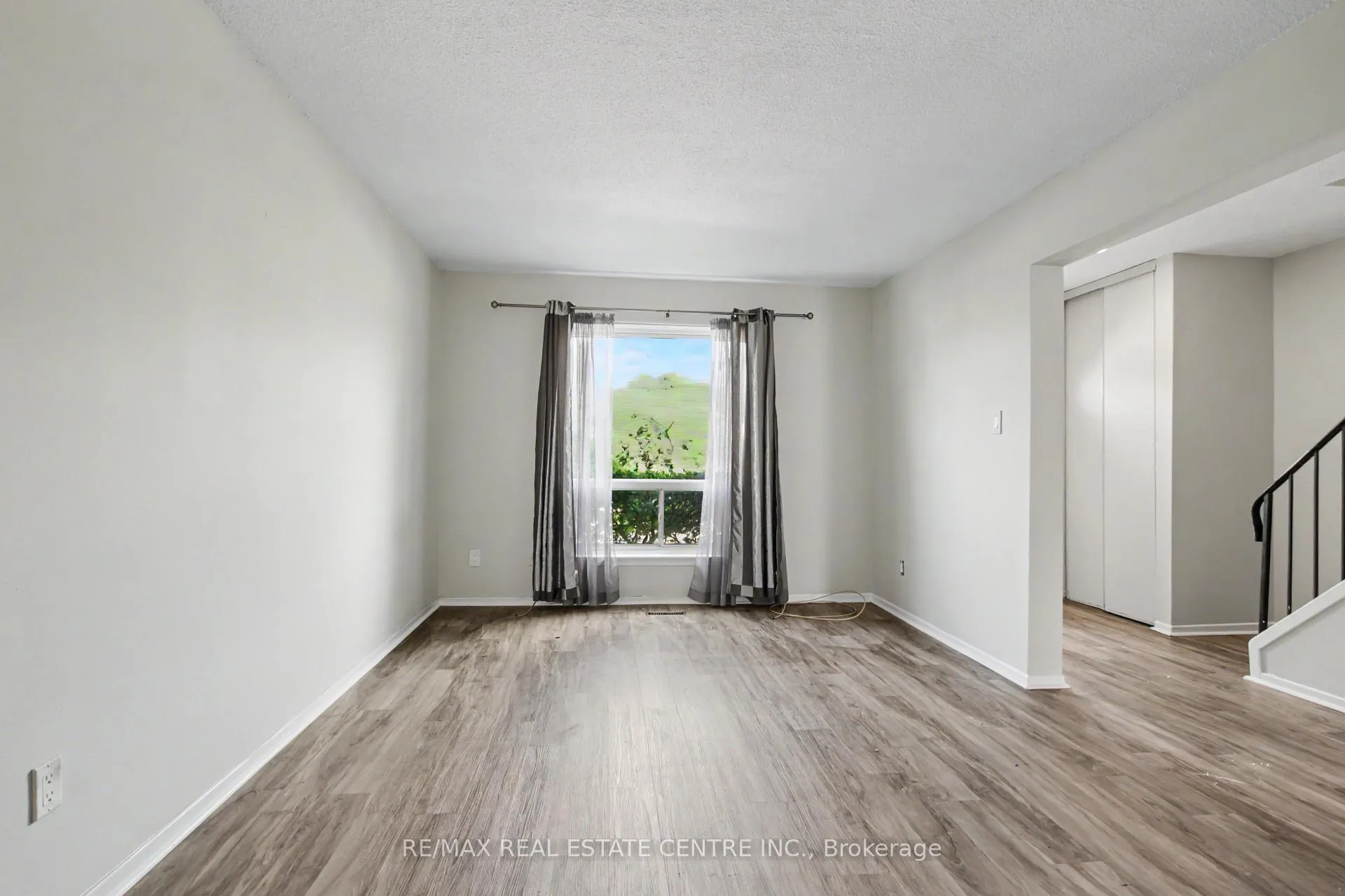Photo 19 of Unit 53, 53 McMullen Crescent, Brampton, Central Park — HOMEH