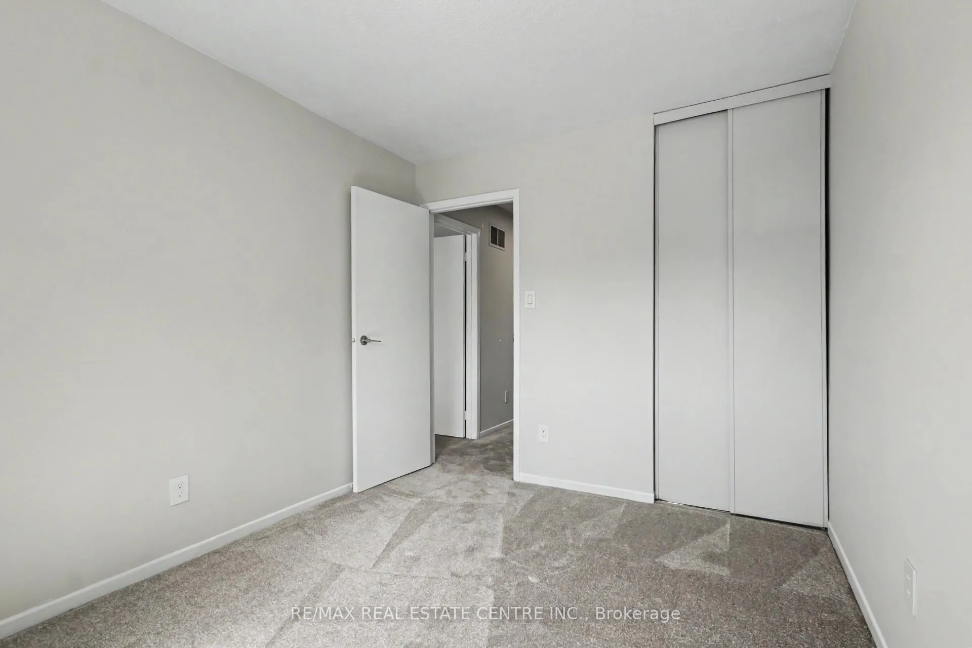Photo 22 of Unit 53, 53 McMullen Crescent, Brampton, Central Park — HOMEH