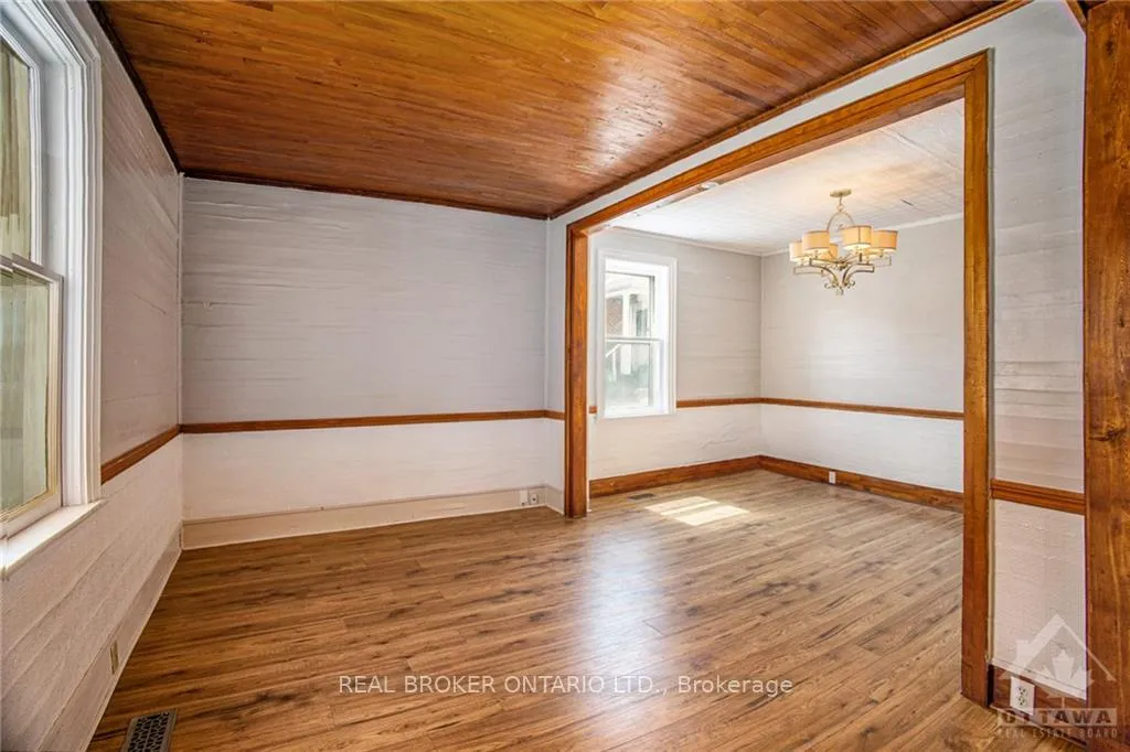 Photo 5 of 47 Townline Road E, Carleton Place — HOMEH