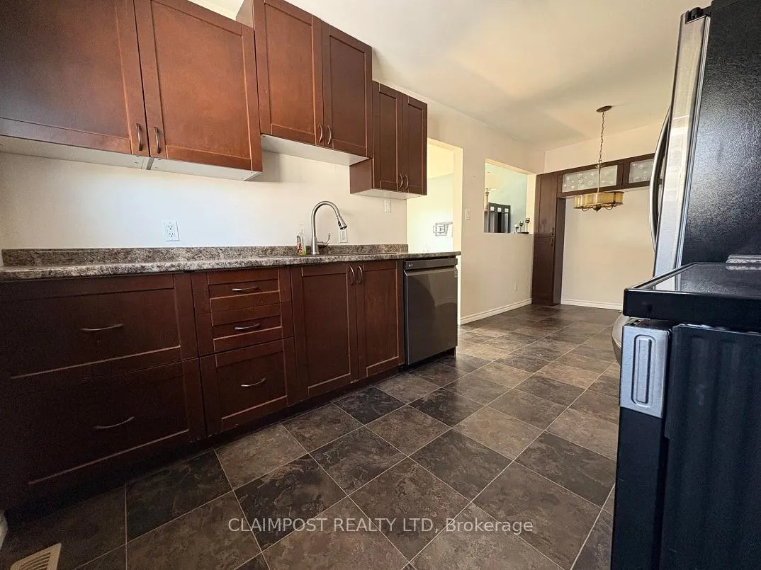 Photo 9 of 795 Denise Street, Timmins, TNW - Riverpark — HOMEH