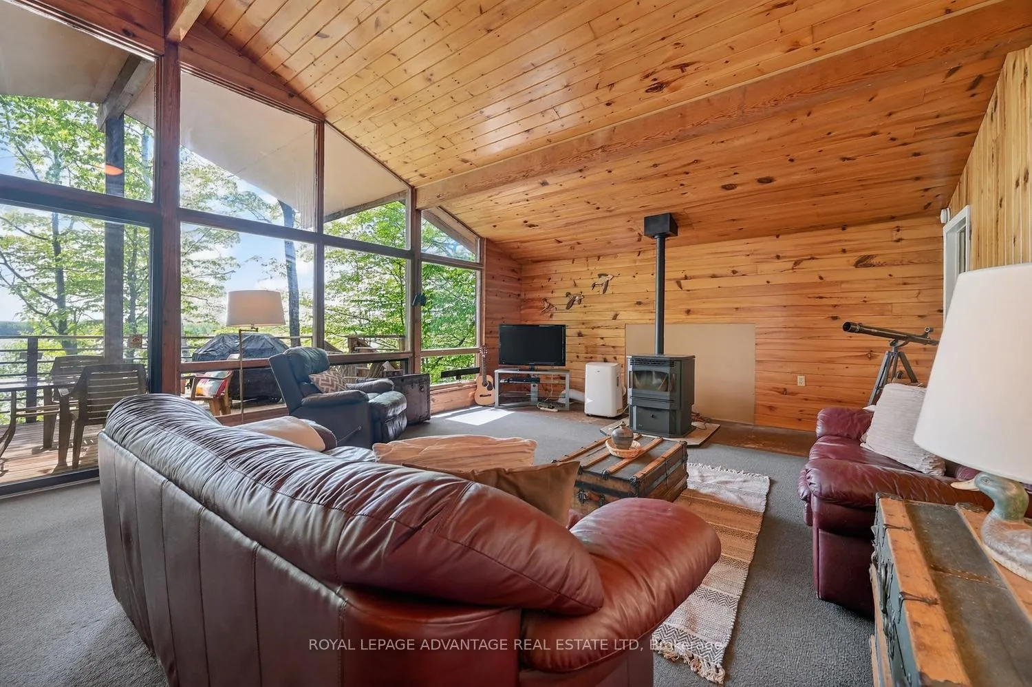 Photo 10 of 40 O8b Road, Rideau Lakes, Rideau Lakes (South Elmsley) Twp — HOMEH