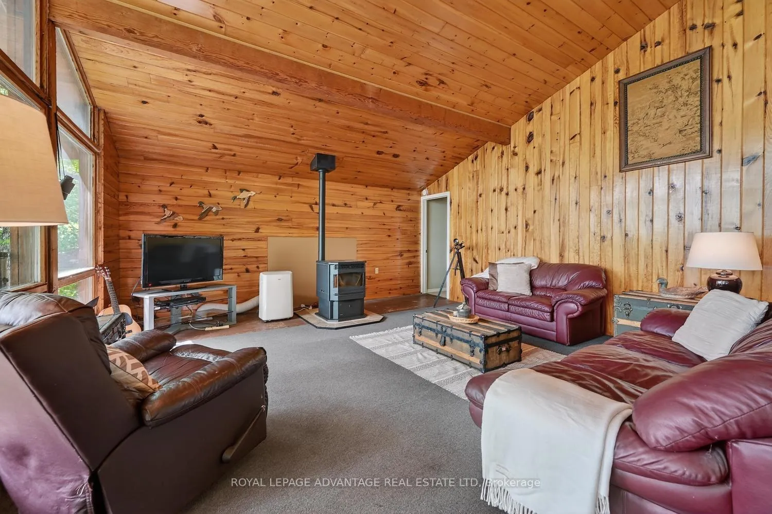 Photo 11 of 40 O8b Road, Rideau Lakes, Rideau Lakes (South Elmsley) Twp — HOMEH