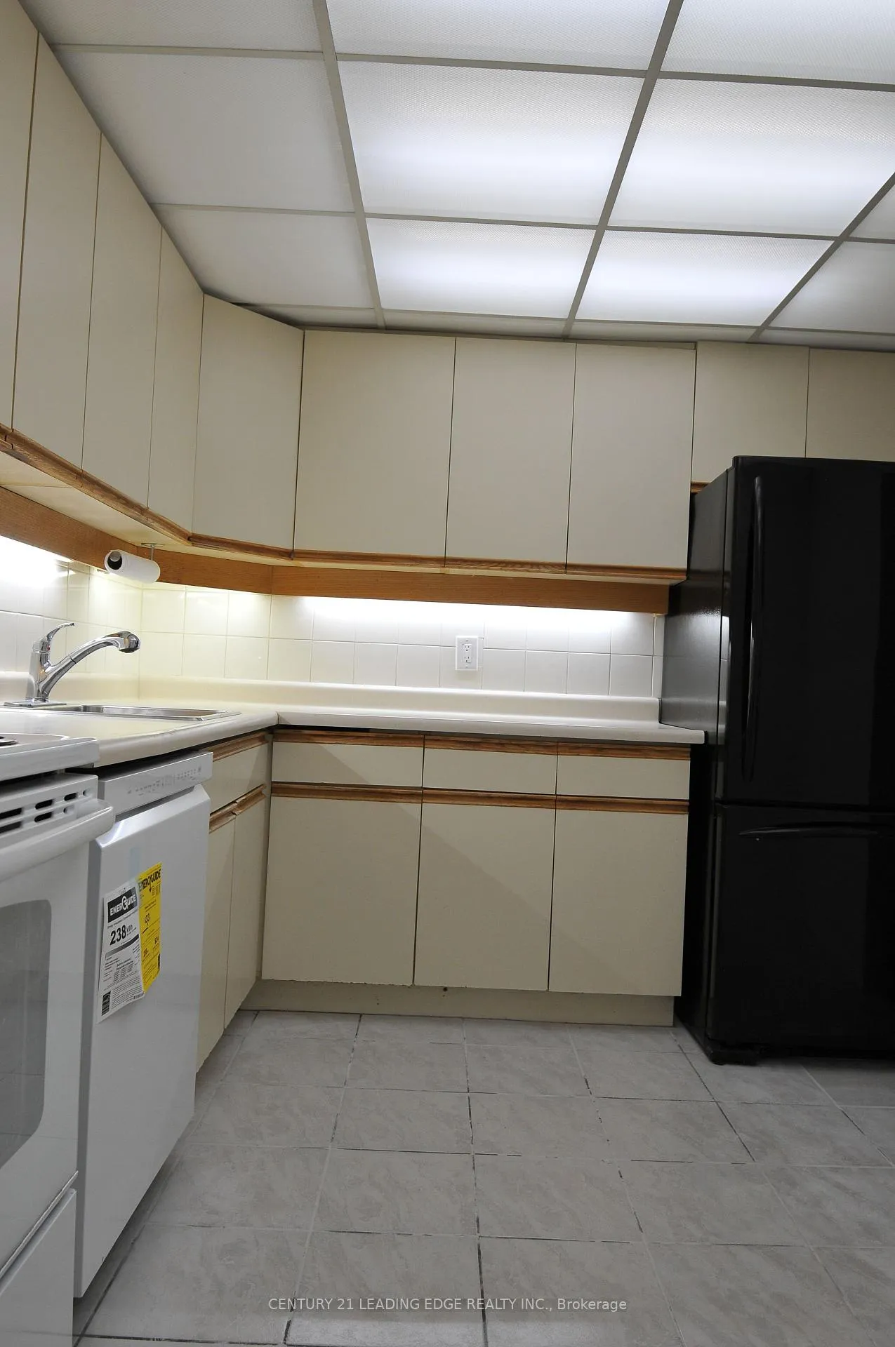 Photo 3 of Unit A, 1013 Pape Avenue, Toronto, Danforth Village-East York — HOMEH