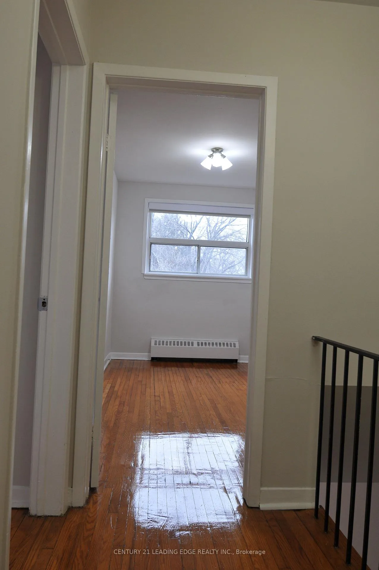 Photo 10 of Unit A, 1013 Pape Avenue, Toronto, Danforth Village-East York — HOMEH